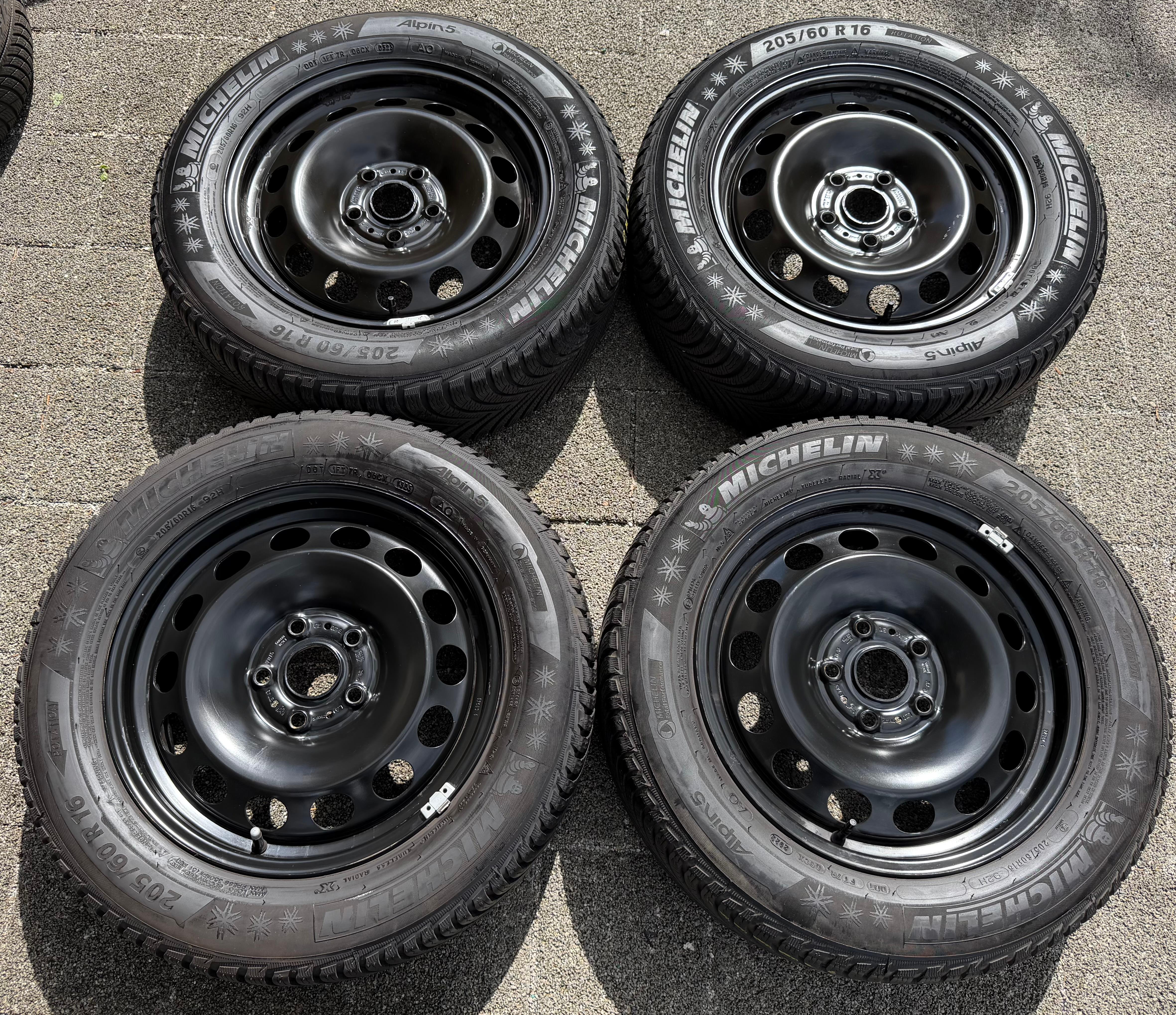 4 Winterräder Audi Q2 GA VW T-ROC A11 205/60R16 92H Michelin Alpin 5 Winterreifen
