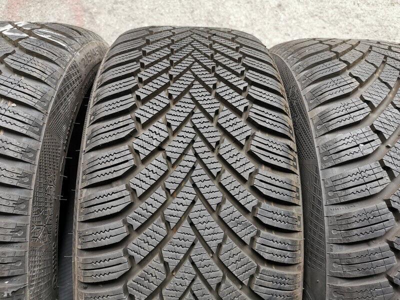 4 x 215/45R16 90V Winterreifen Continental Winter Contact TS860 8mm 3x 2019 und 1x 2018