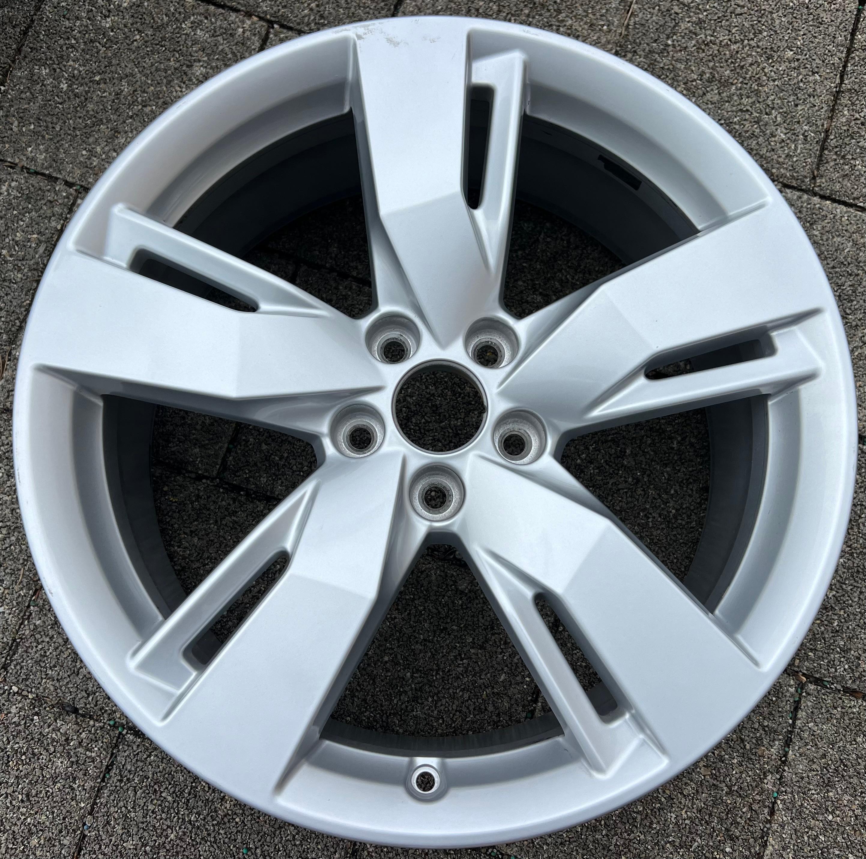 1 X ORIGINAL 19" ALUFELGE AUDI Q5 FY 80A601025D 8x19 ET39 ET39 S-LINE FREIHAUS