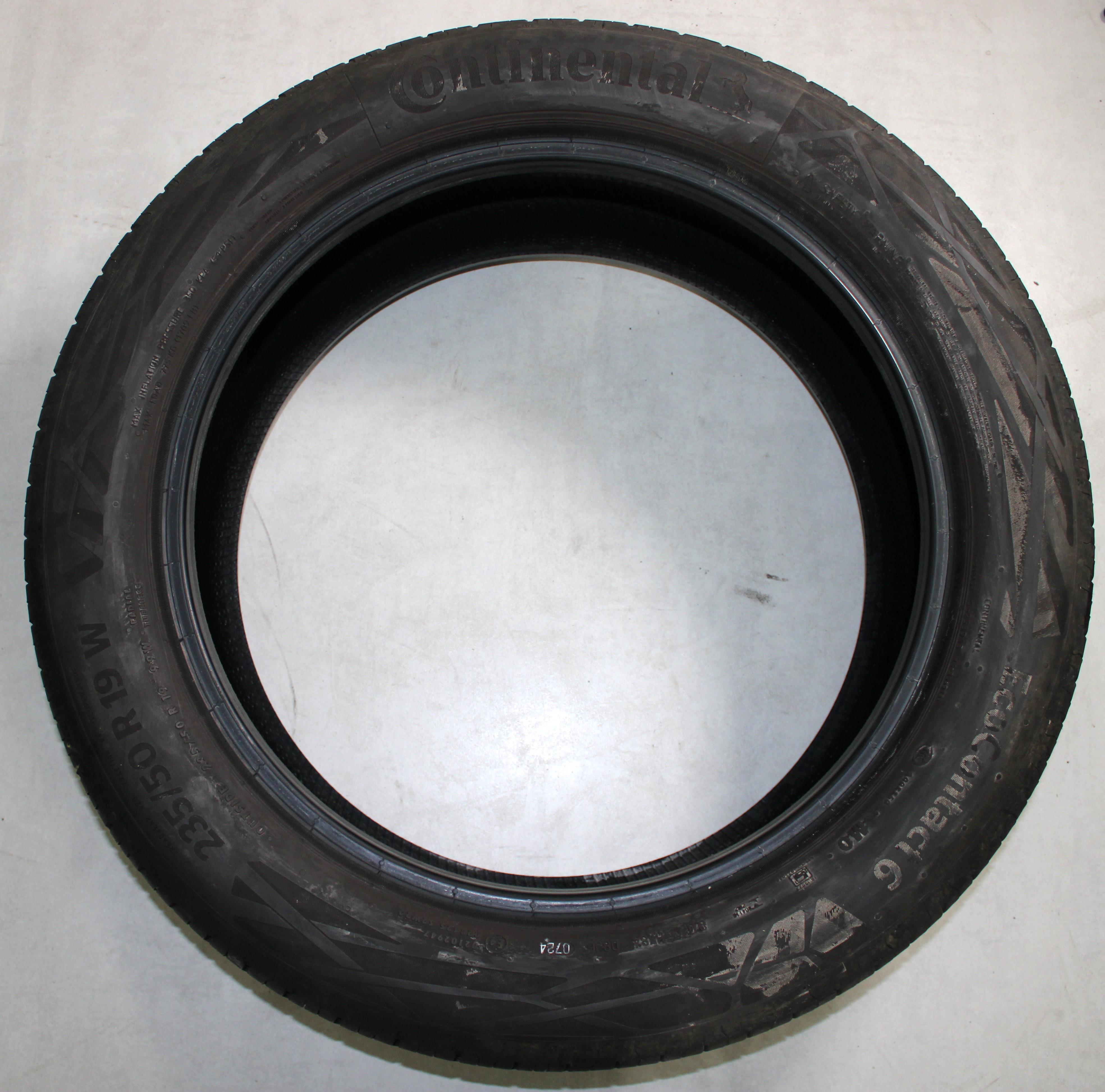 4 x 235/50R19 99W Sommerreifen Continental  Eco Contact 6 2x5mm/2x5,5-6mm 2024 MO