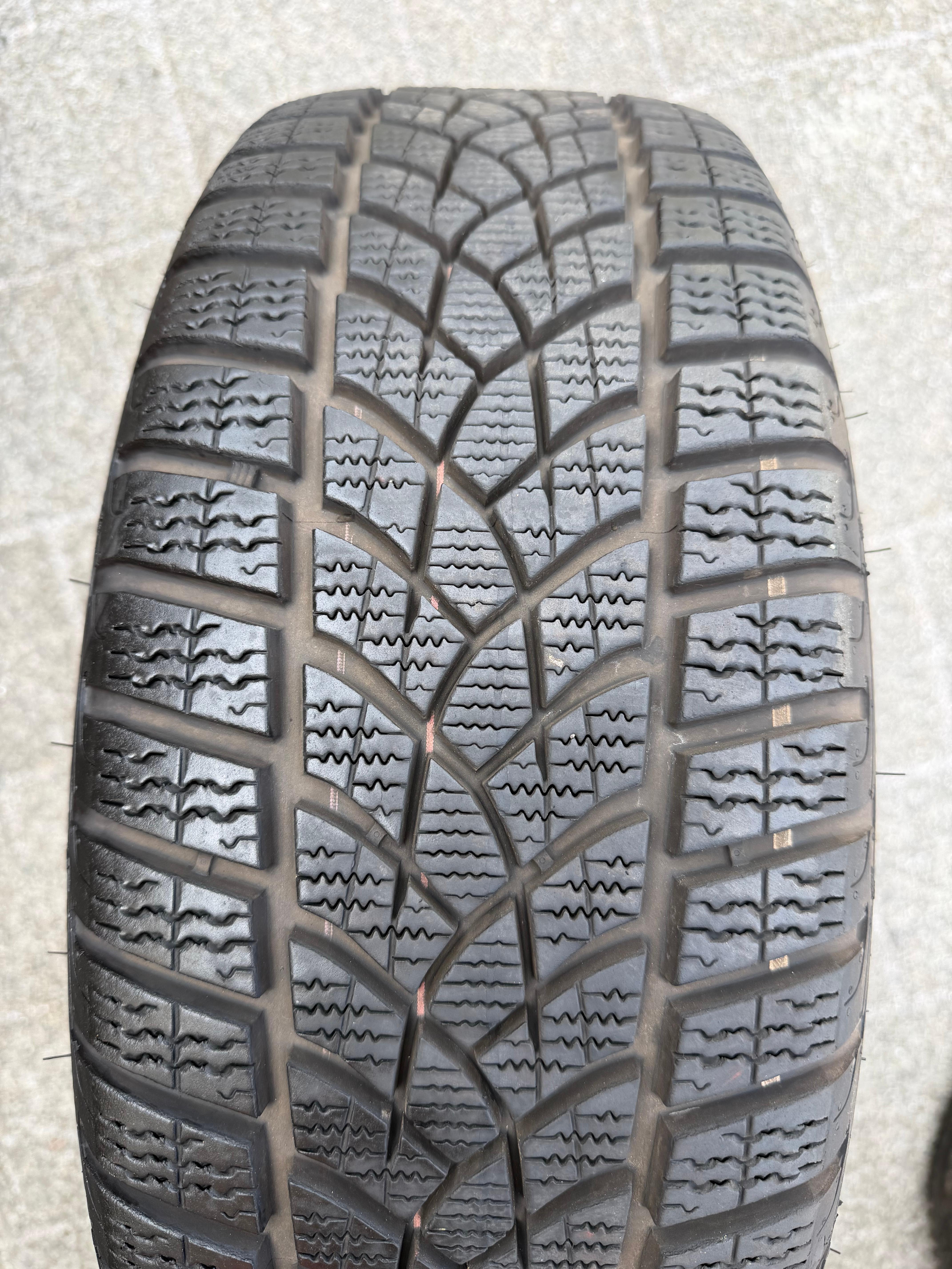 1 x 205/55R16 91H Winterreifen Goodyear Ultra Grip Performance GEN-1 7,5-8mm 2022