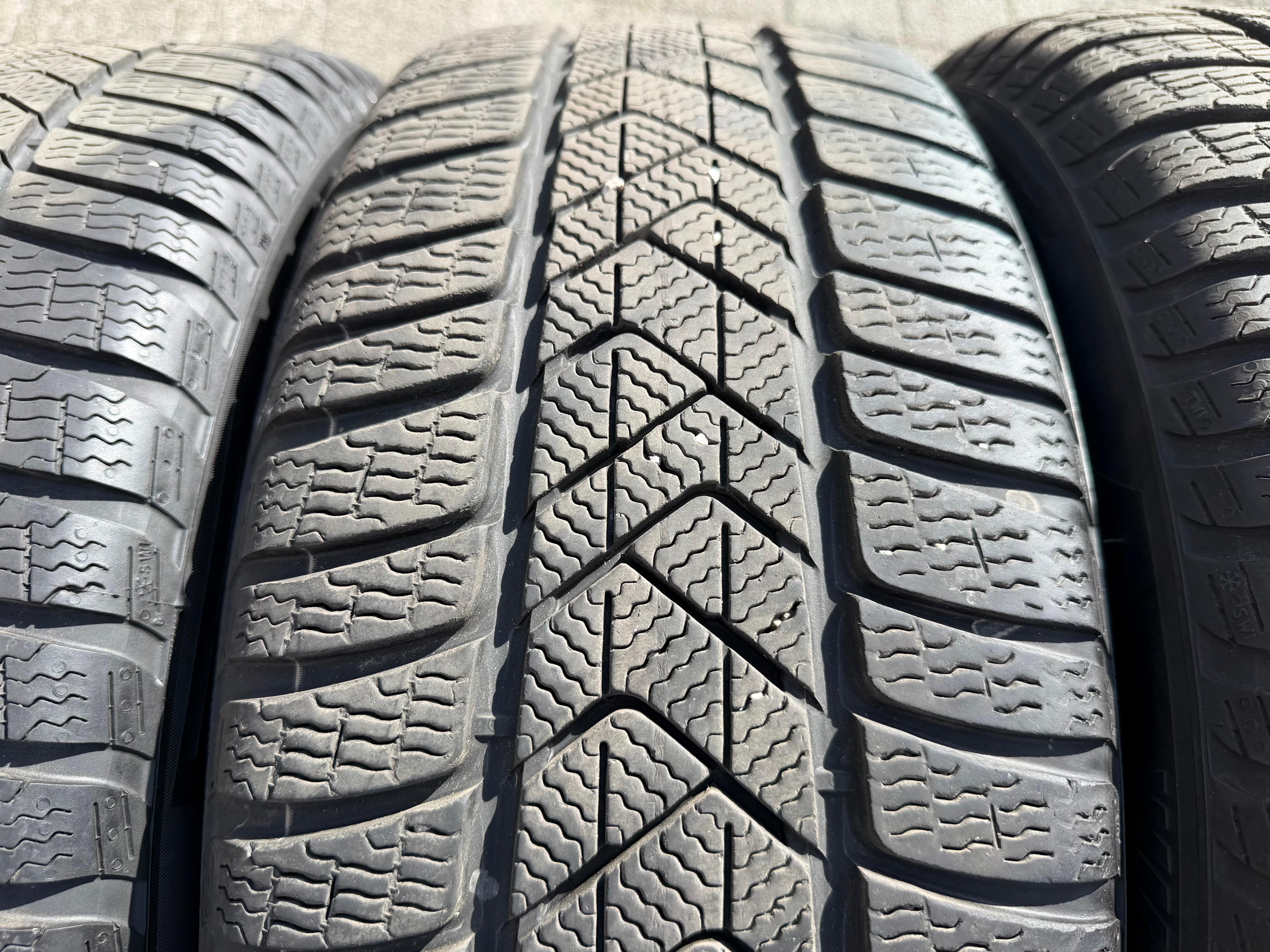 4 Alu 18" Winterräder BMW 5er Reihe G30 G31 245/45R18 100V Pirelli 2023 RDKS
