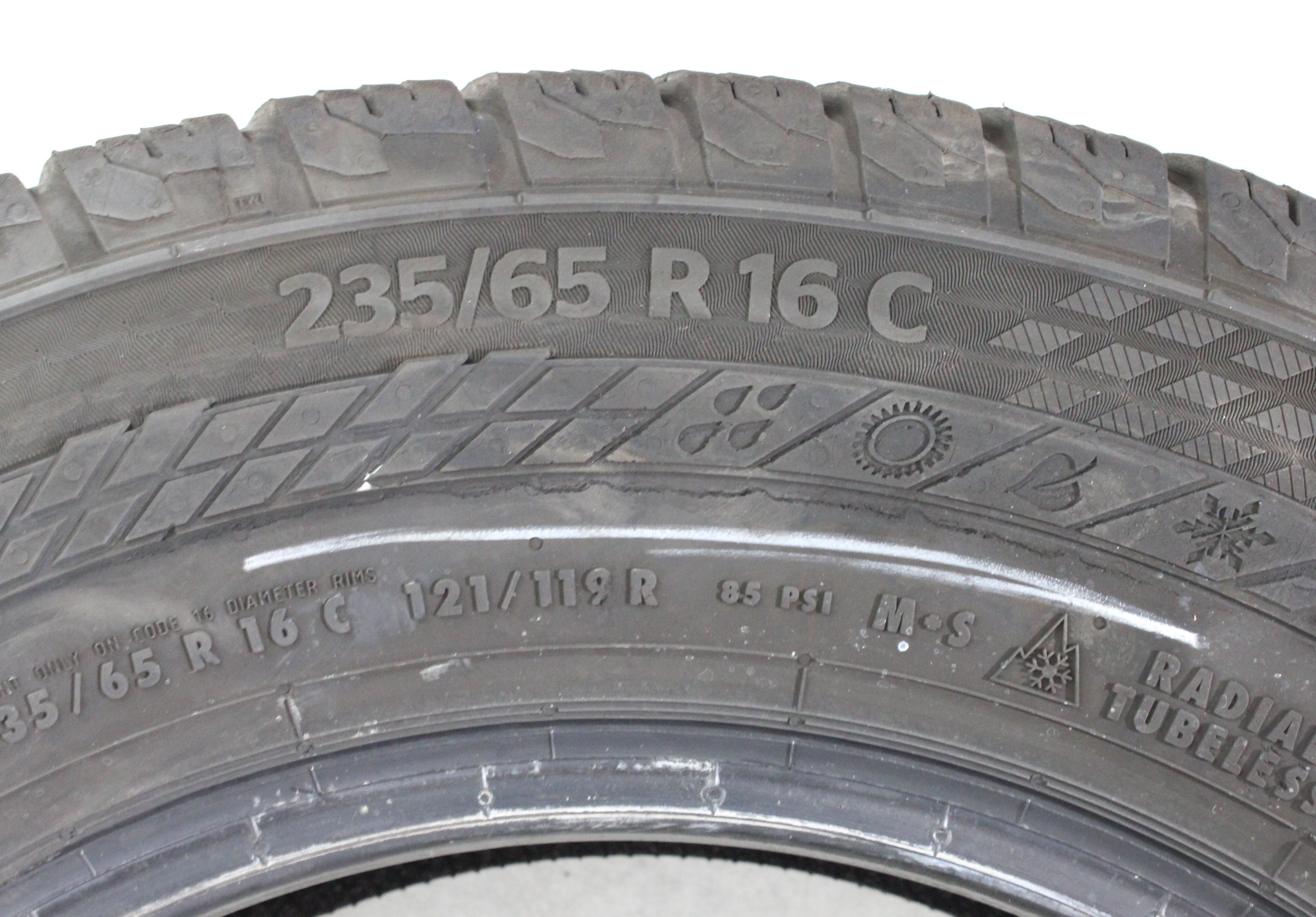 2 x 235/65R16C 121/119R Ganzjahresreifen Continental VanContact 4 Season 4,5-5mm 2024