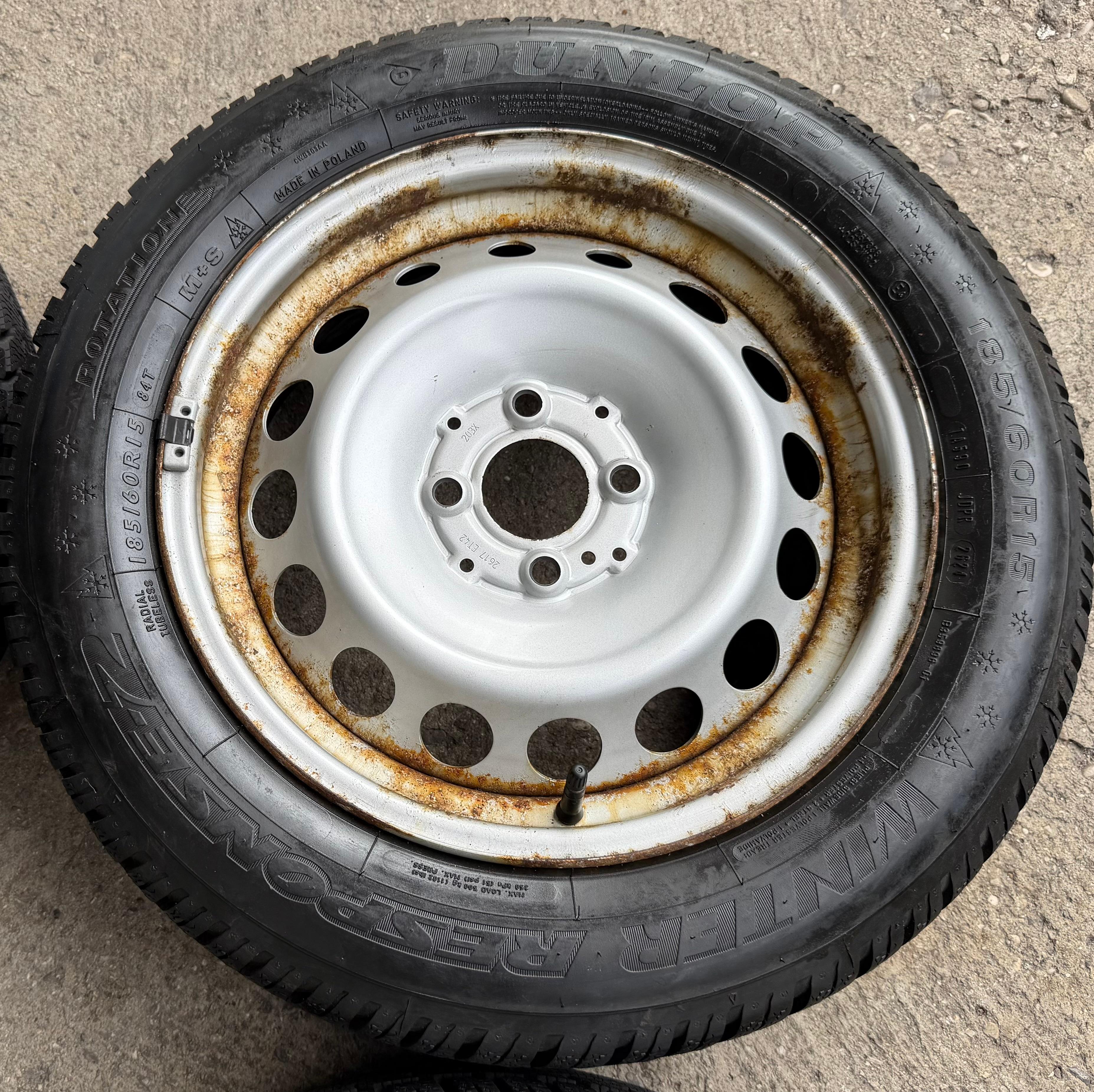 4 Original Winterräder Smart 453 165/65R15 81T 185/60R15 84T Dunlop RDKS
