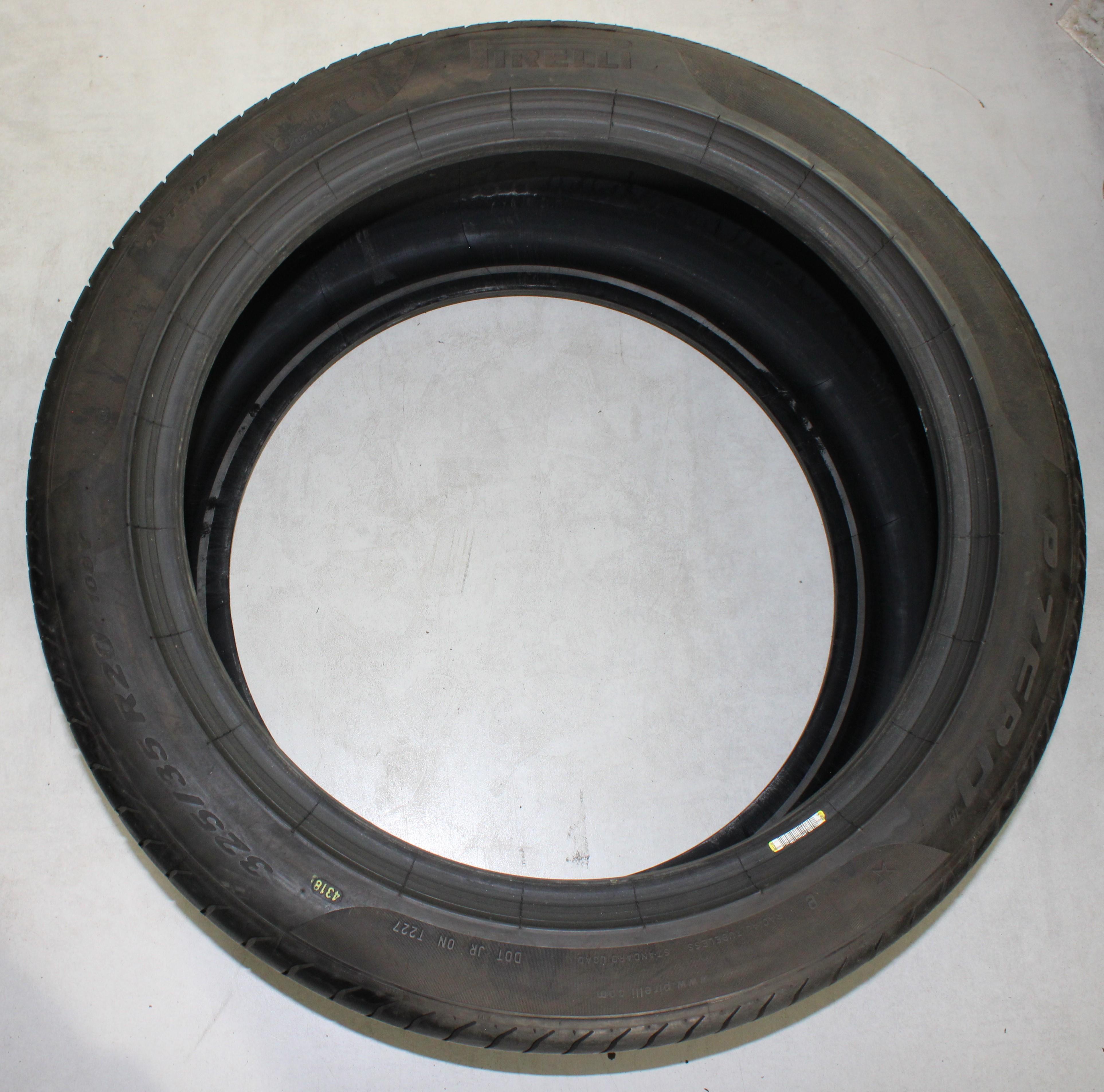 2 x 285/40R20 104Y 2 x 325/35R20 108Y Pneumatici estivi Pirelli Pzero * 5-5,5 mm 2019