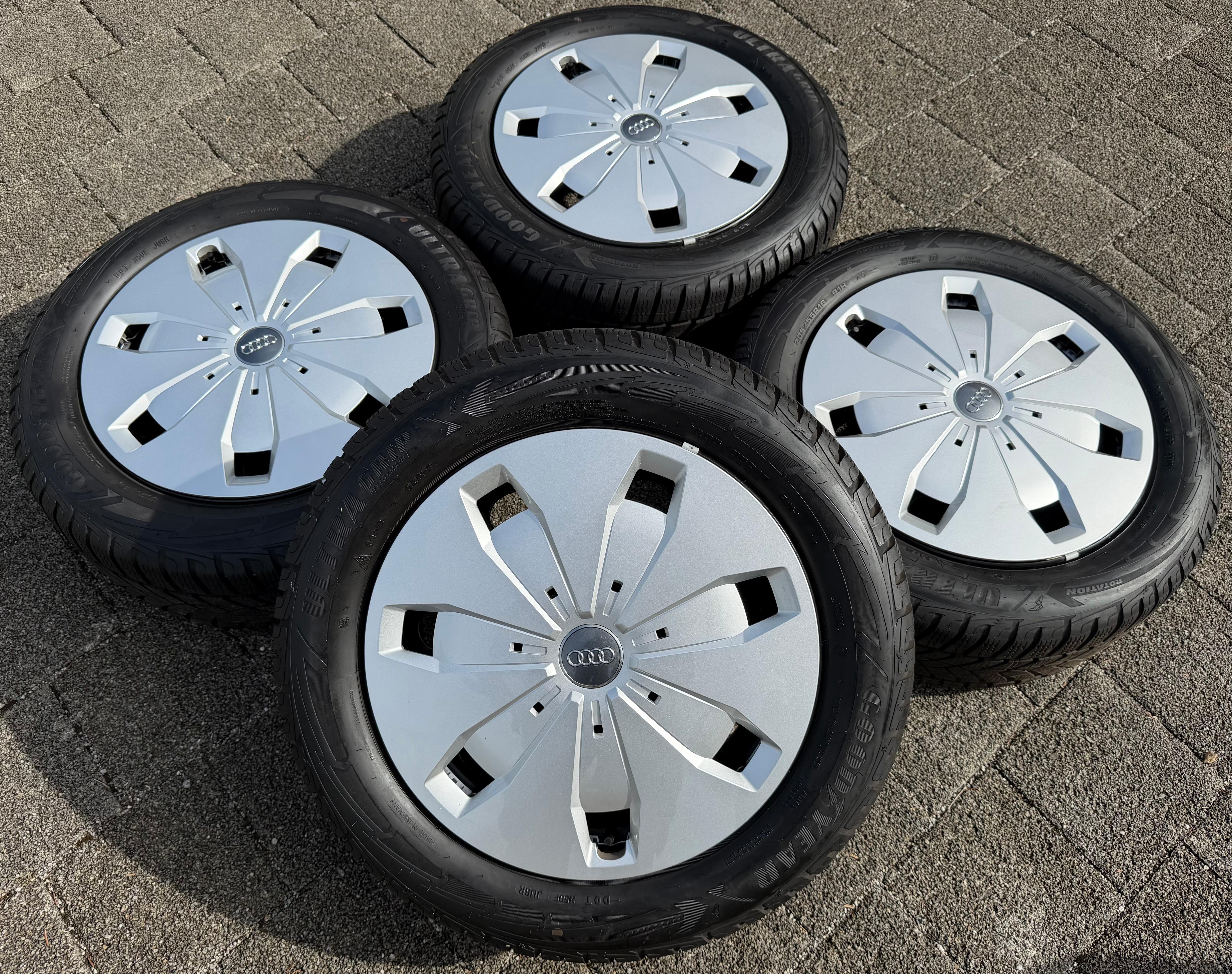 4 Winterräder Audi A3 8V Sportback Cabrio  205/55R16 91H Goodyear 8V0601027A