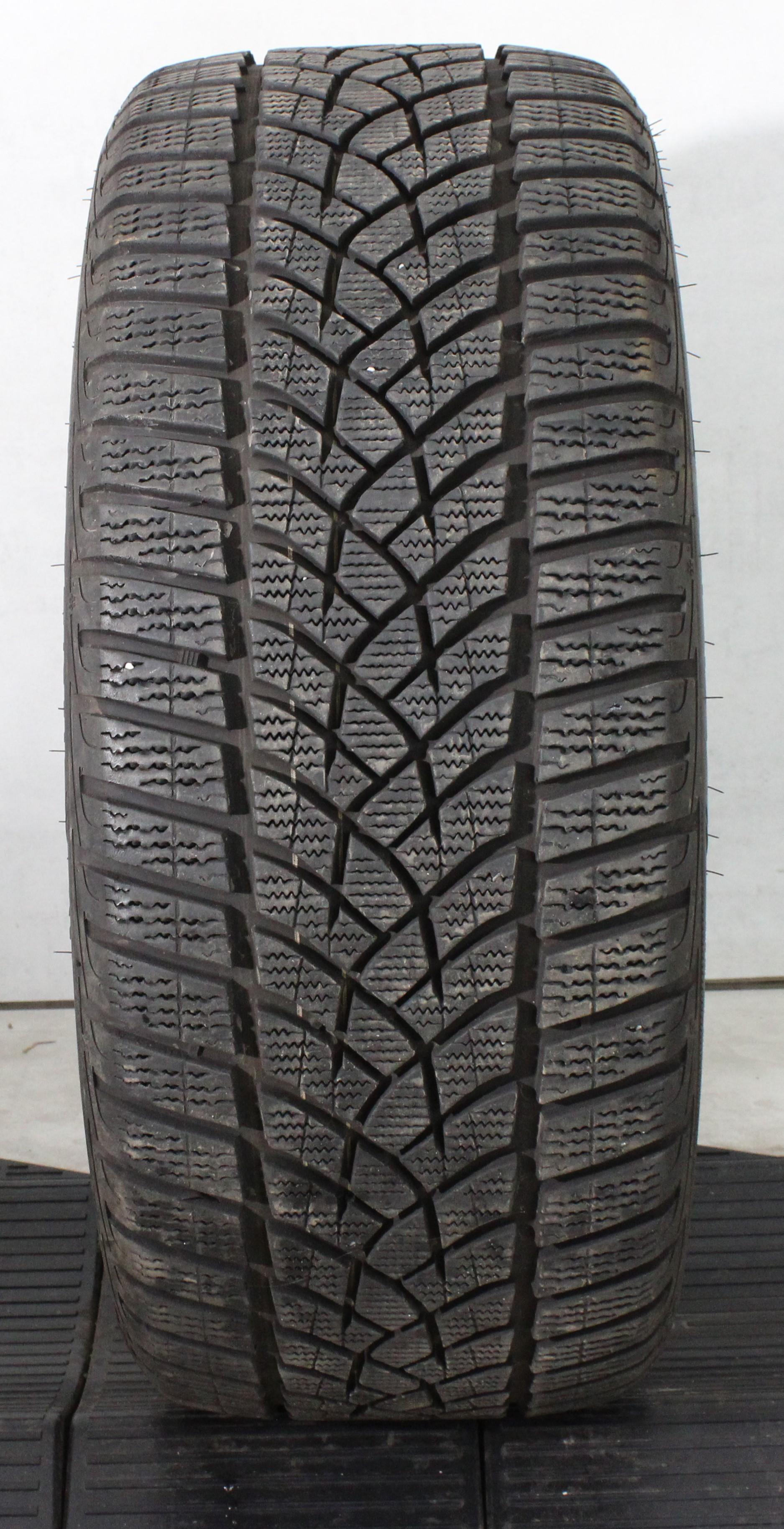1 x 245/40R18 97V Winterreifen Goodyear Ultra Grip Performance GEN-1 AO 6,5mm 2024