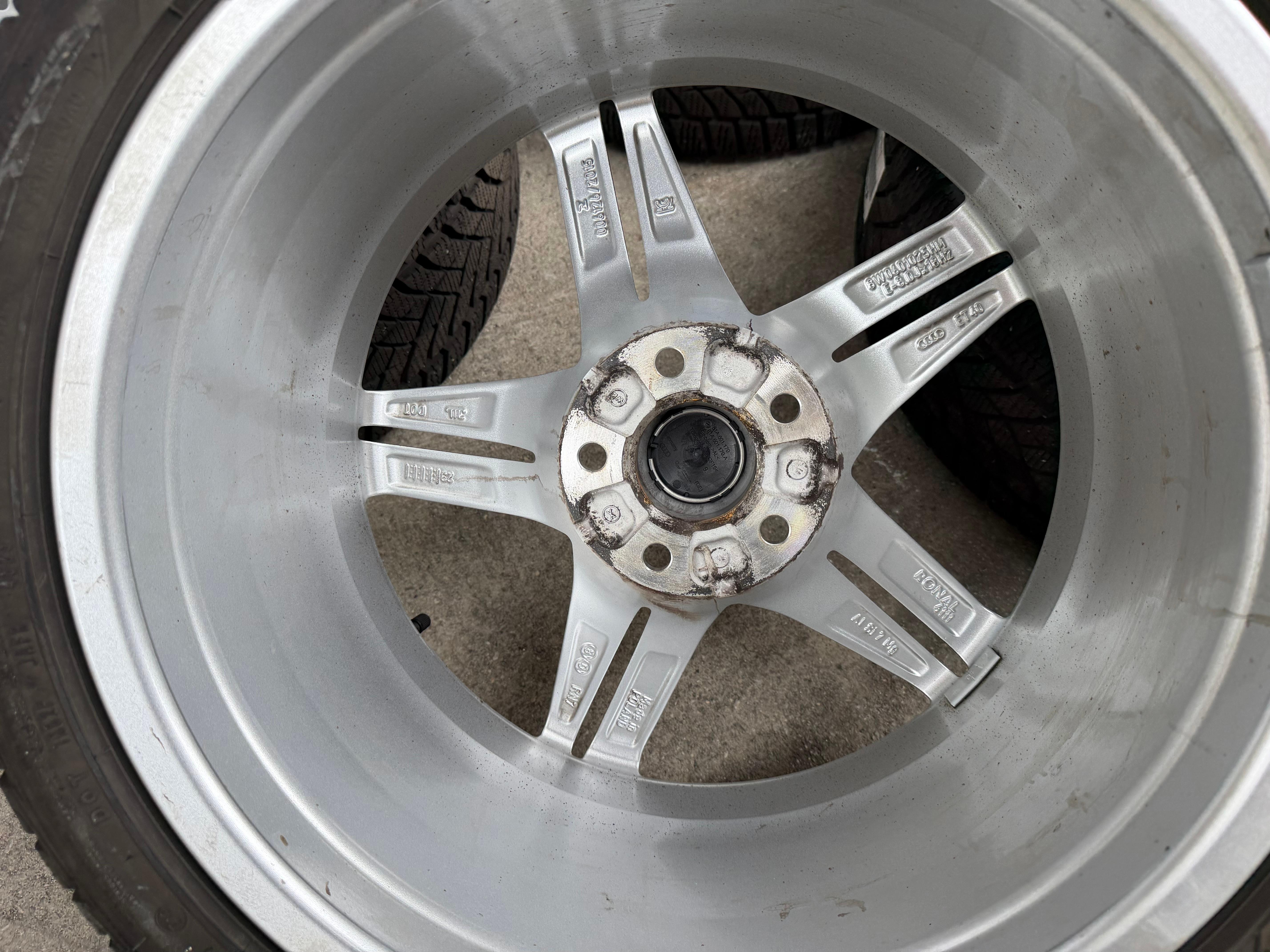 4 Original 18" Alu Winterräder Audi A4 S4 8W B9 8W0601025HM 245/40R18 97V 2023