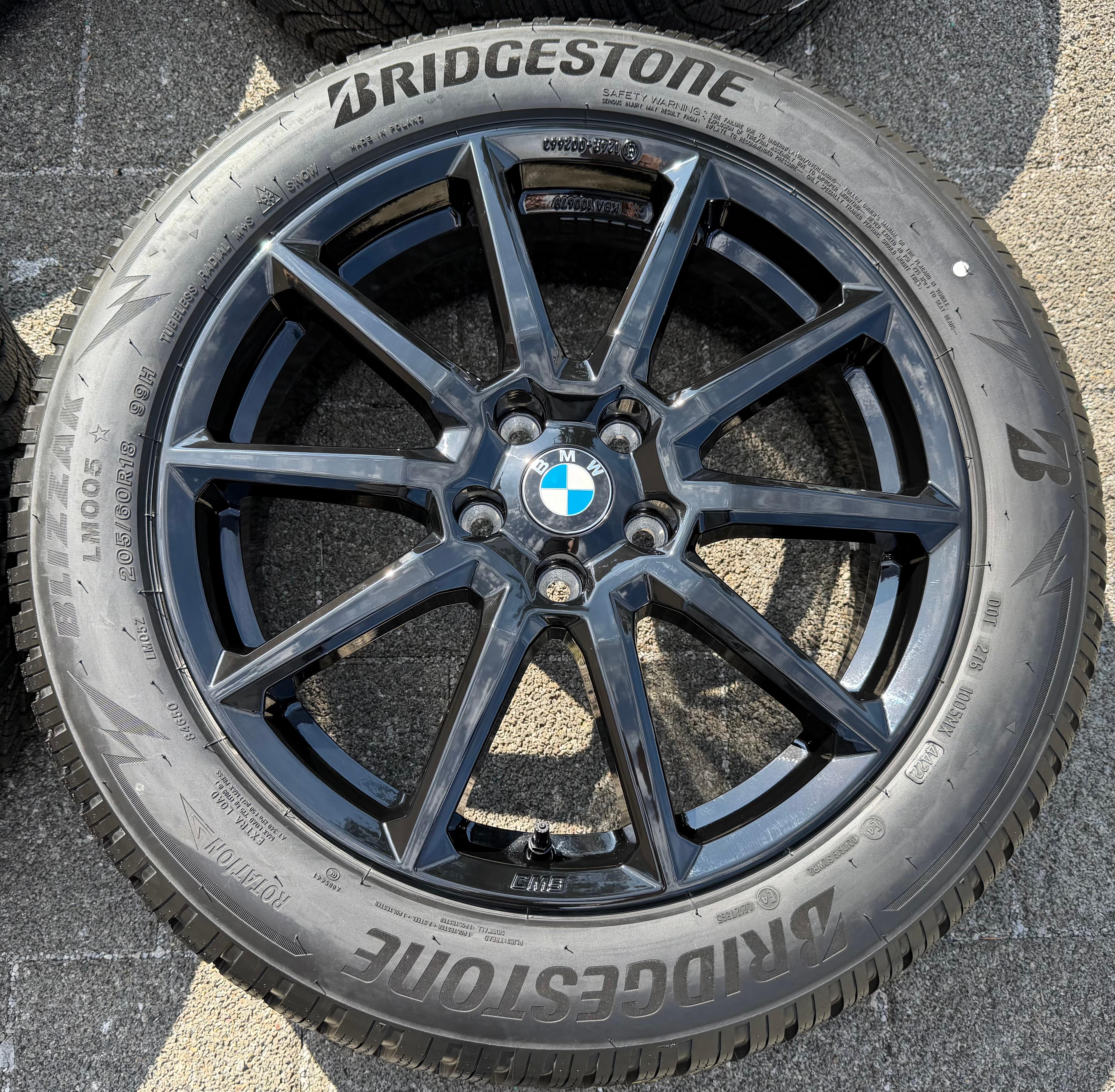 4 Alu 18" Winterräder BMW X1 iX1 U1X U11 iX2 X2 U2X U10 205/60R18 99H RDKS NEU