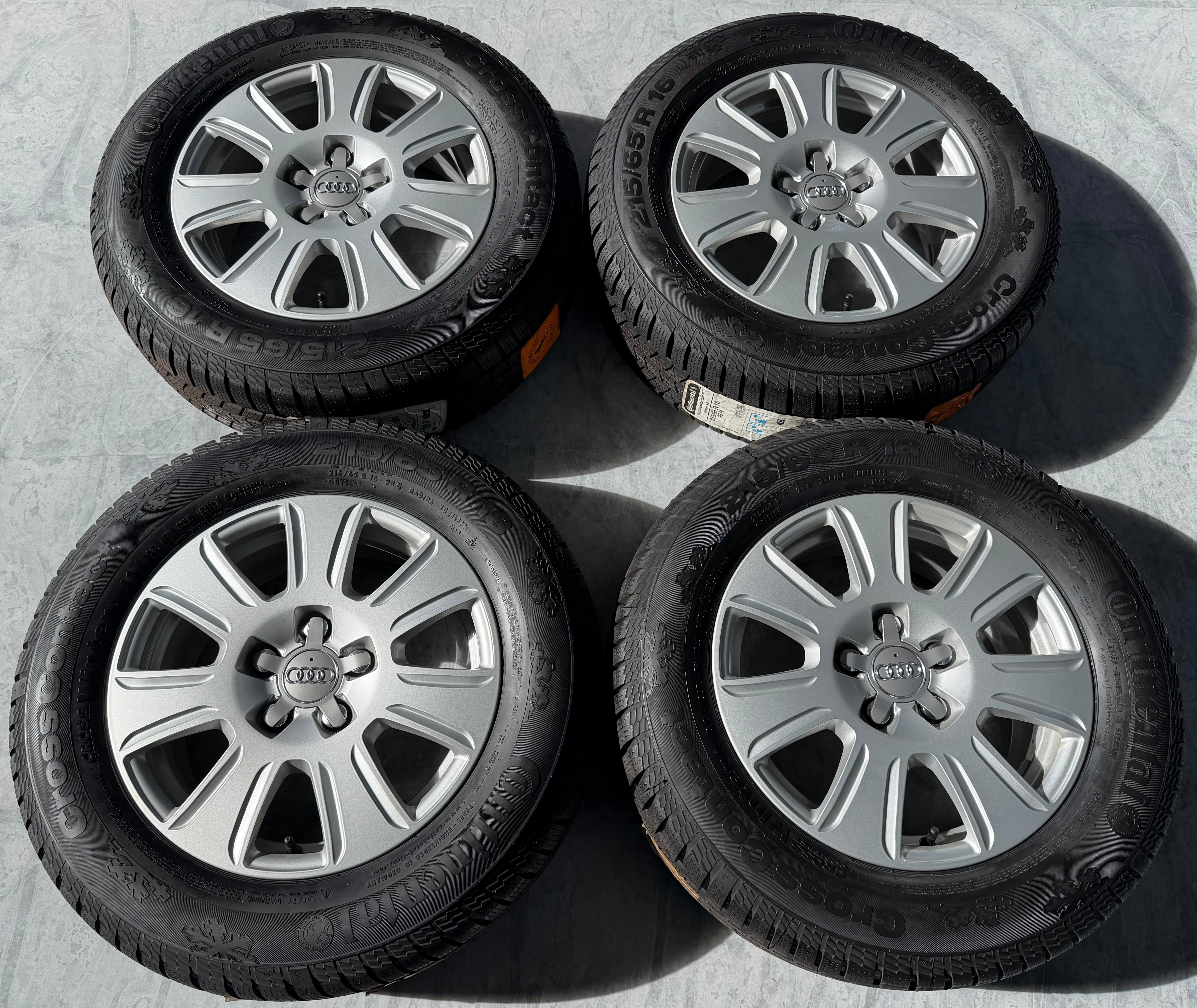 4 Original 16" Alu Winterräder Audi Q3 8U 8U0601025Q 215/65R16 98H Continental
