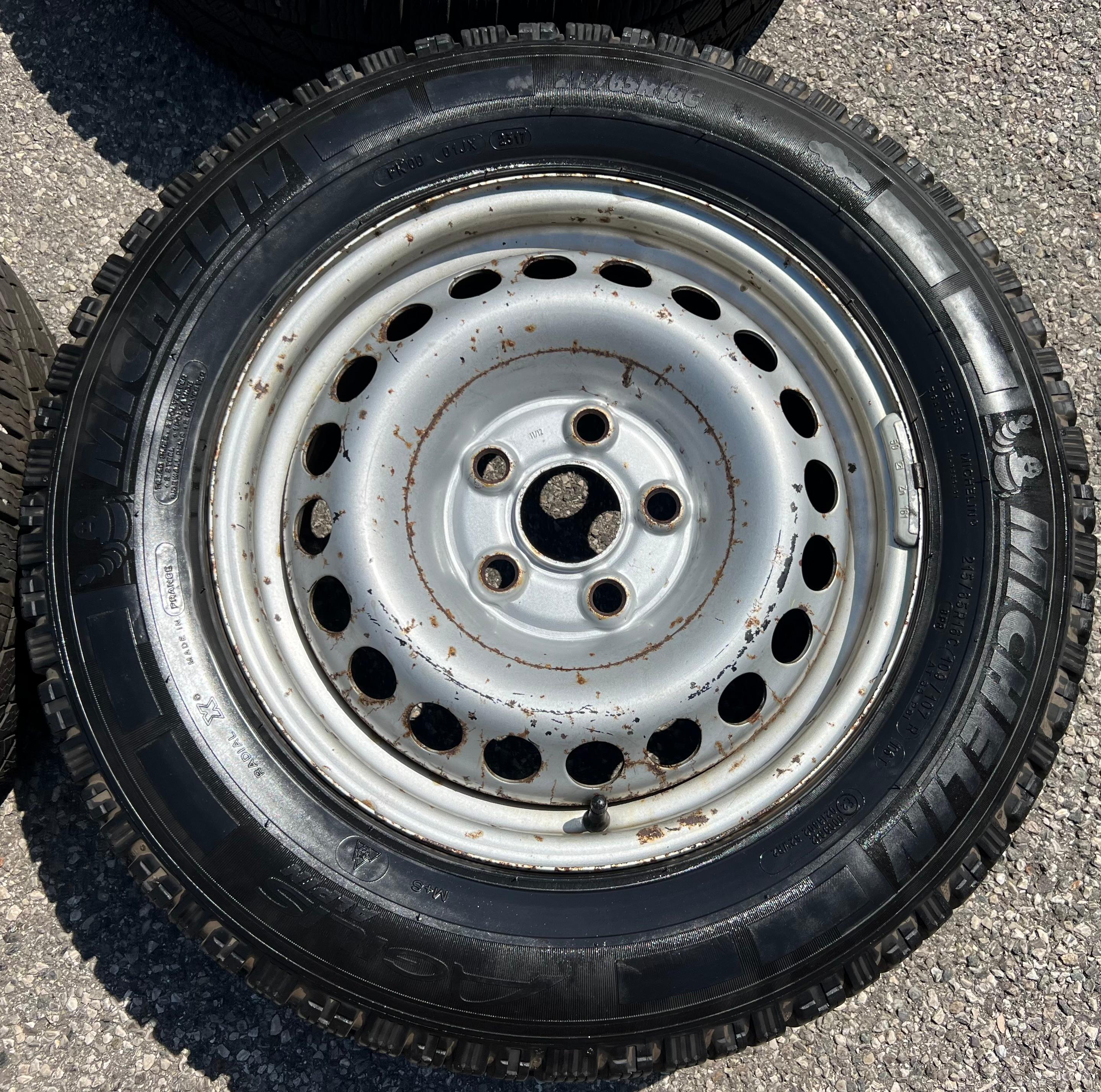 4 ruedas de invierno VW BUS T5 T6 215/65R16C 109/107T MICHELIN 6,5x16 ET51 • ENVÍO GRATUITO