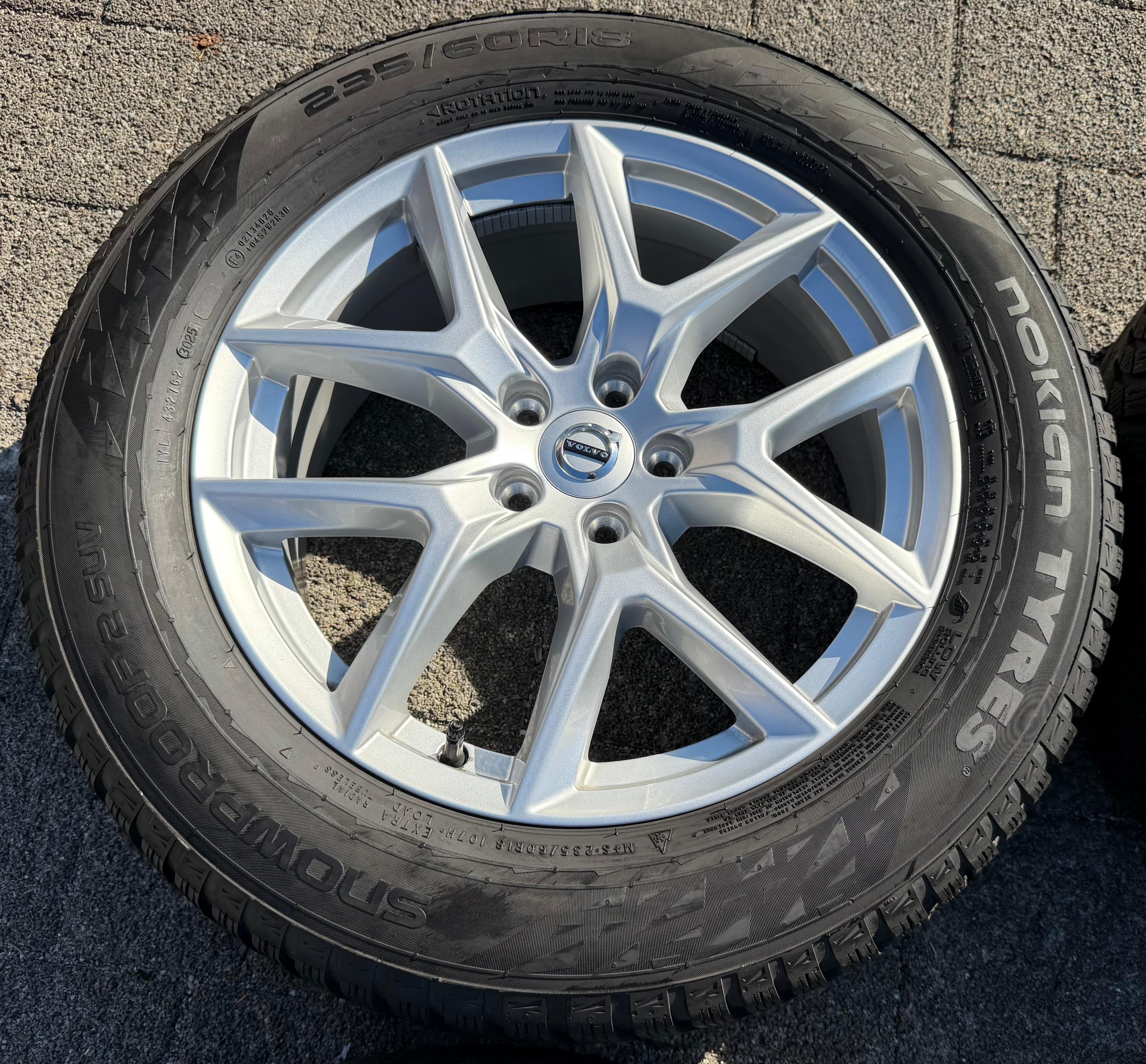 4 Original 18" Alu Winterräder Volvo XC60 II 31423851 235/60R18 107H NOKIAN 2025