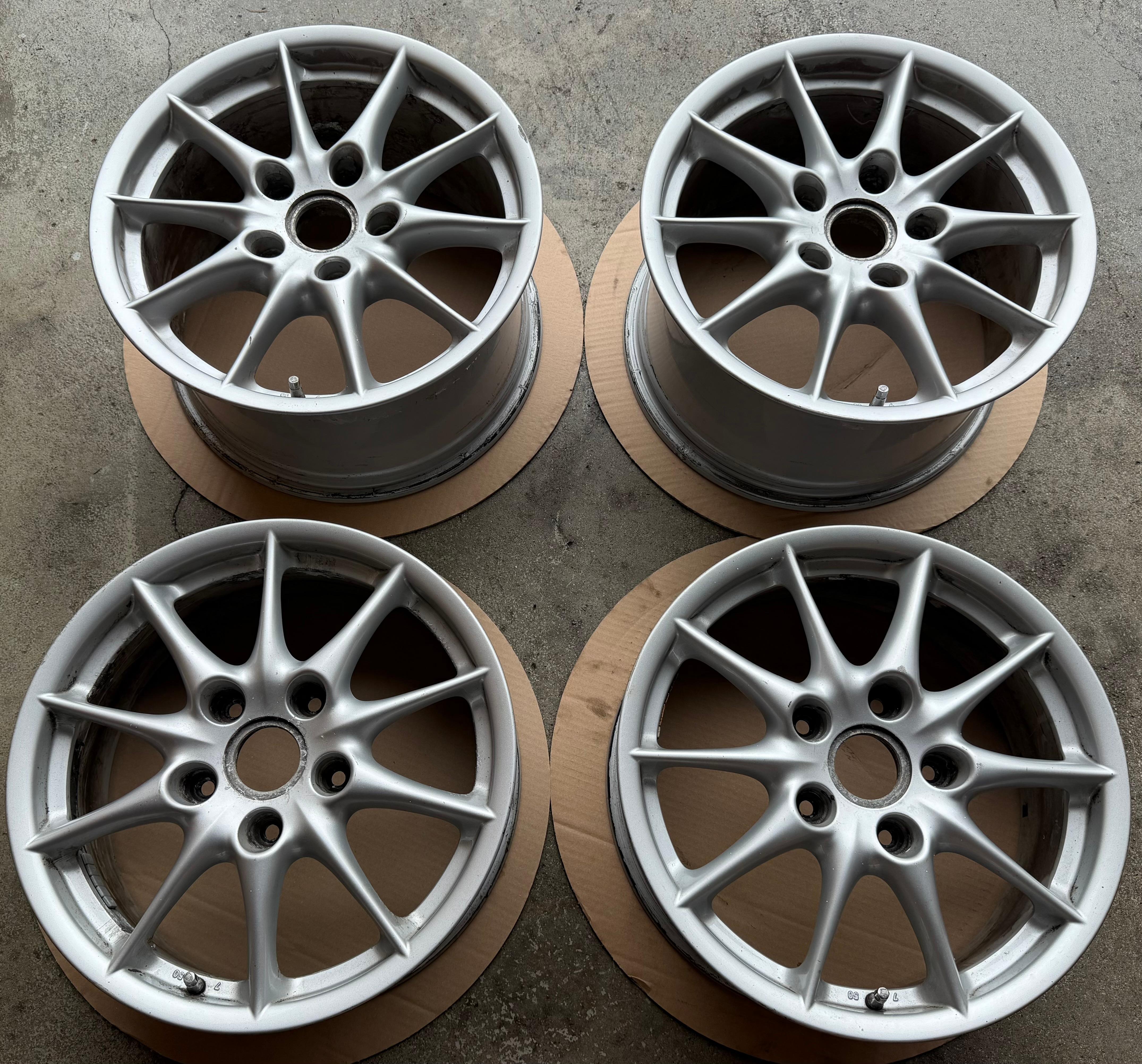 4 Original 17" Alufelgen Porsche 911 996 99636212402 99636212402