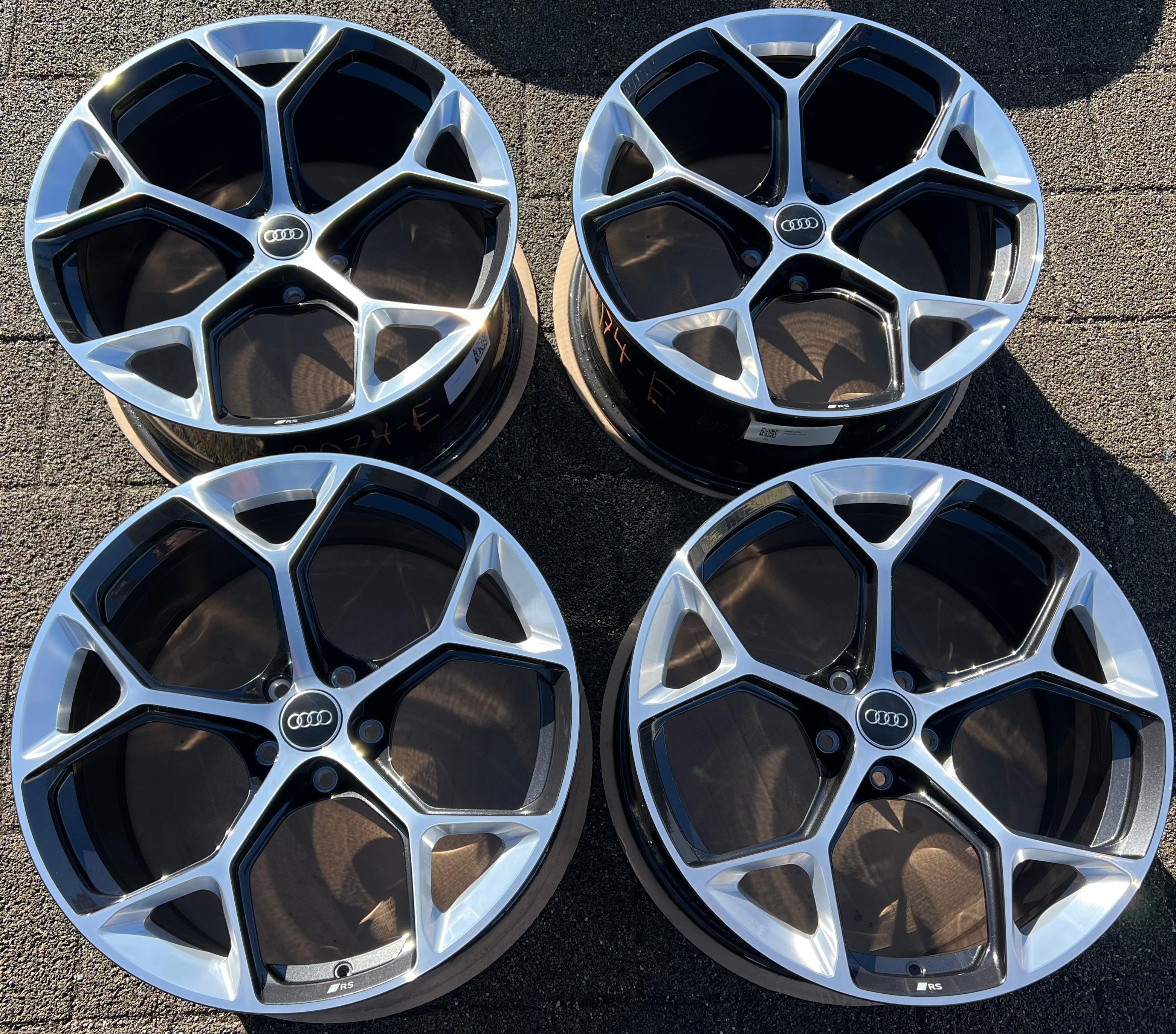 4 ORIGINELE 20" ALUMINIUM VELGEN VOOR AUDI A5, S5, RS5, A4, RS4 B9 8W 8W0601025GJ 9x20 ET22