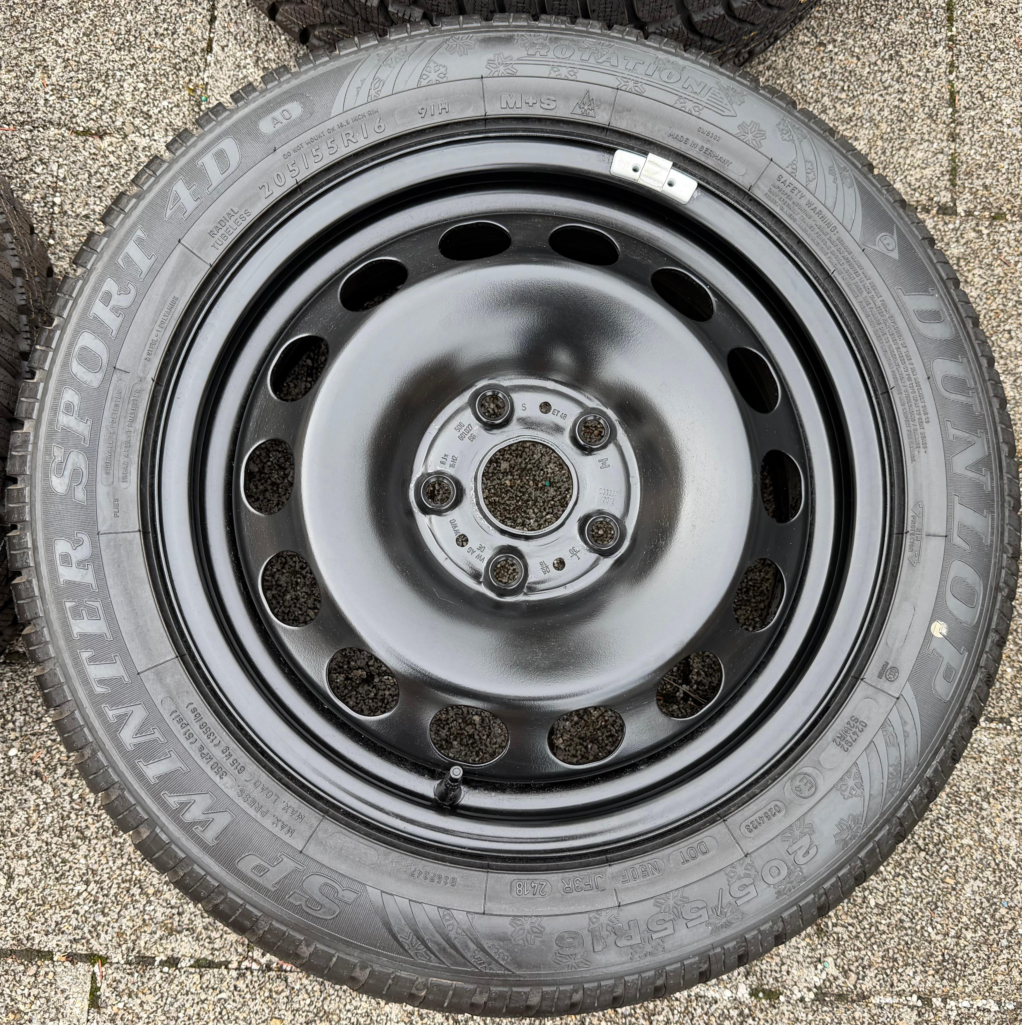 4 Winterräder VW Golf 7 Audi A3 8V Seat Leon 5F Skoda Octavia 5E 205/55R16 91H Dunlop