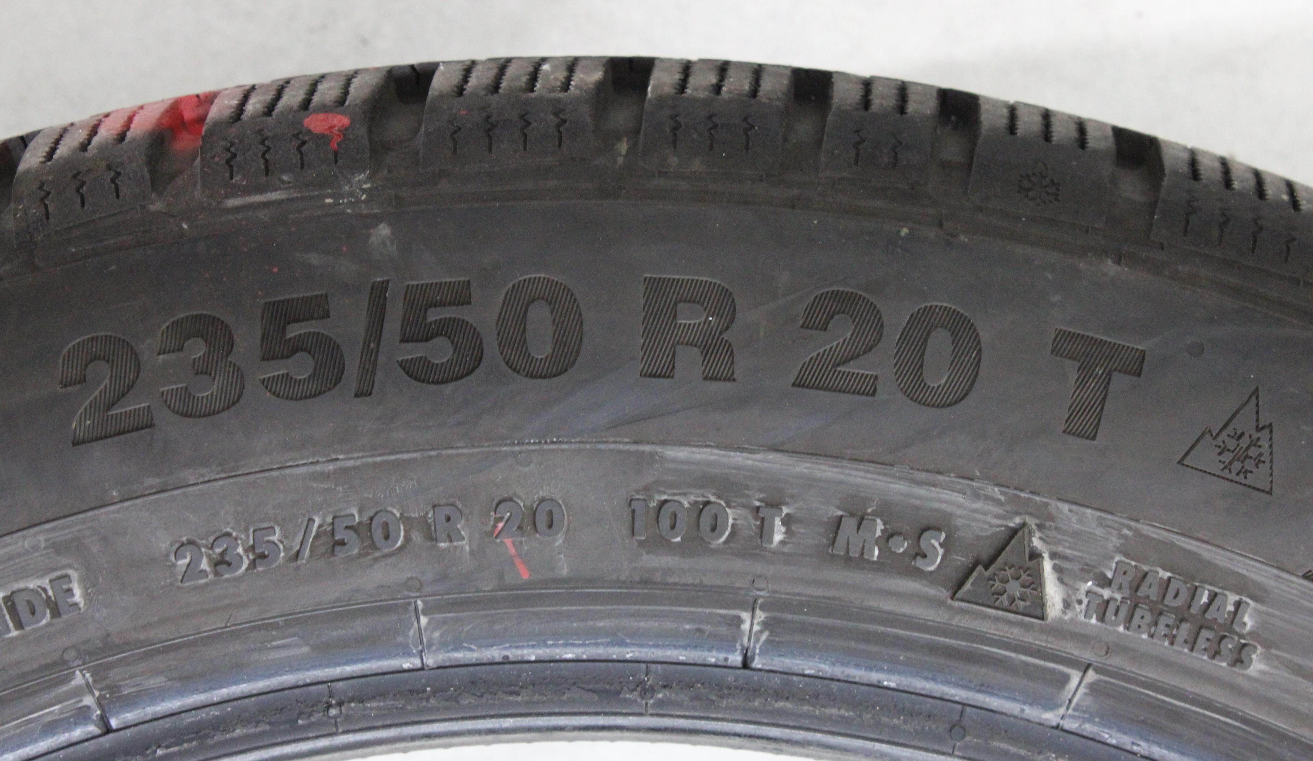 2 x 235/50R20 100T Winterreifen Continental Winter Contact TS850P 7-7,5mm 2021 Seal