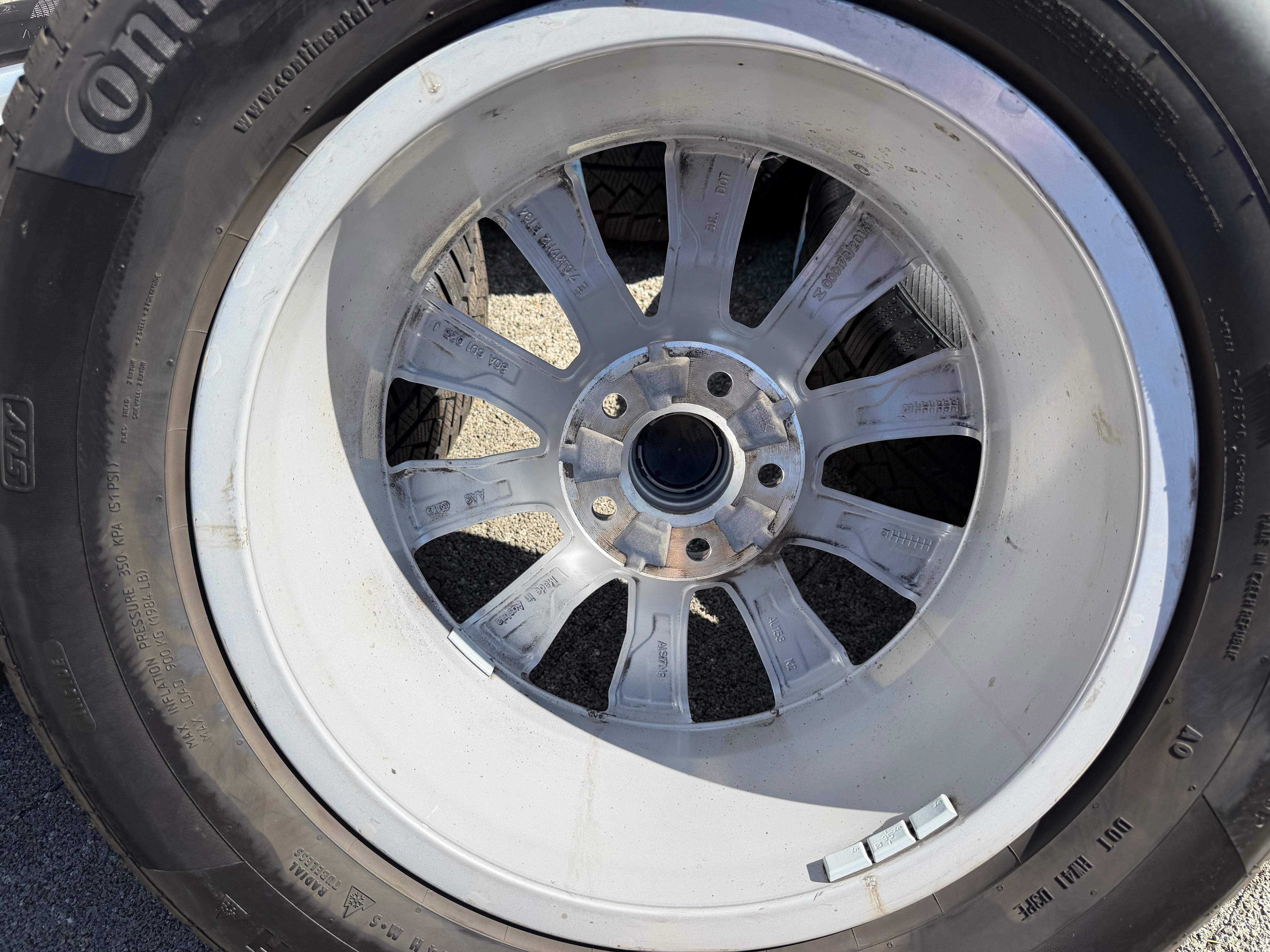 4 Original 17" Alu Winterräder Audi Q5 FY 80A601025J 7x17 ET34 235/65R17 104H Continental