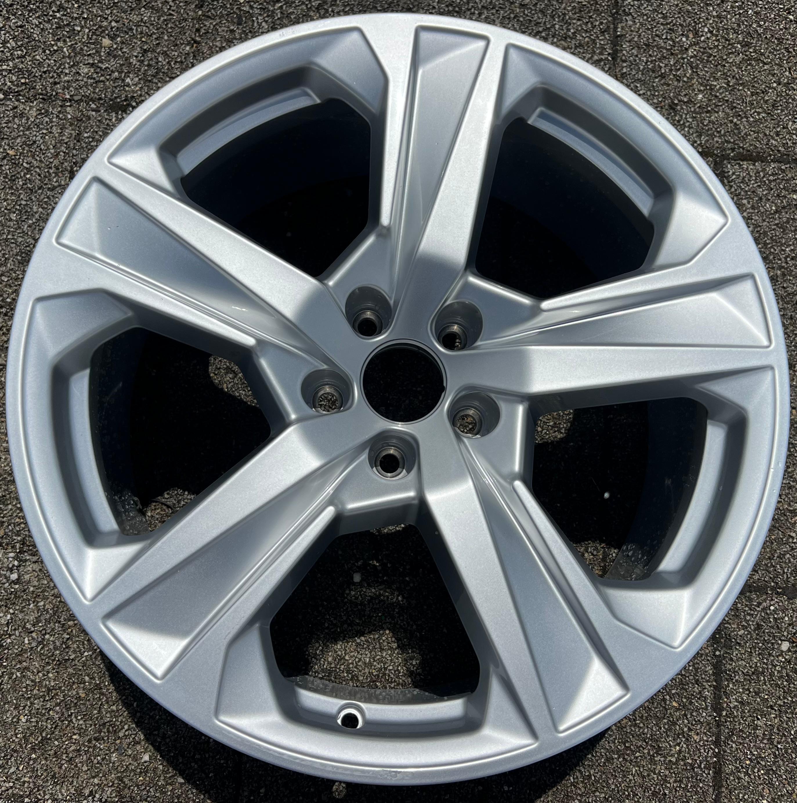 1 jante alu d'origine Audi A7 S7 19", 4K, 8x19, ET27, référence 4K8601025J, livraison gratuite