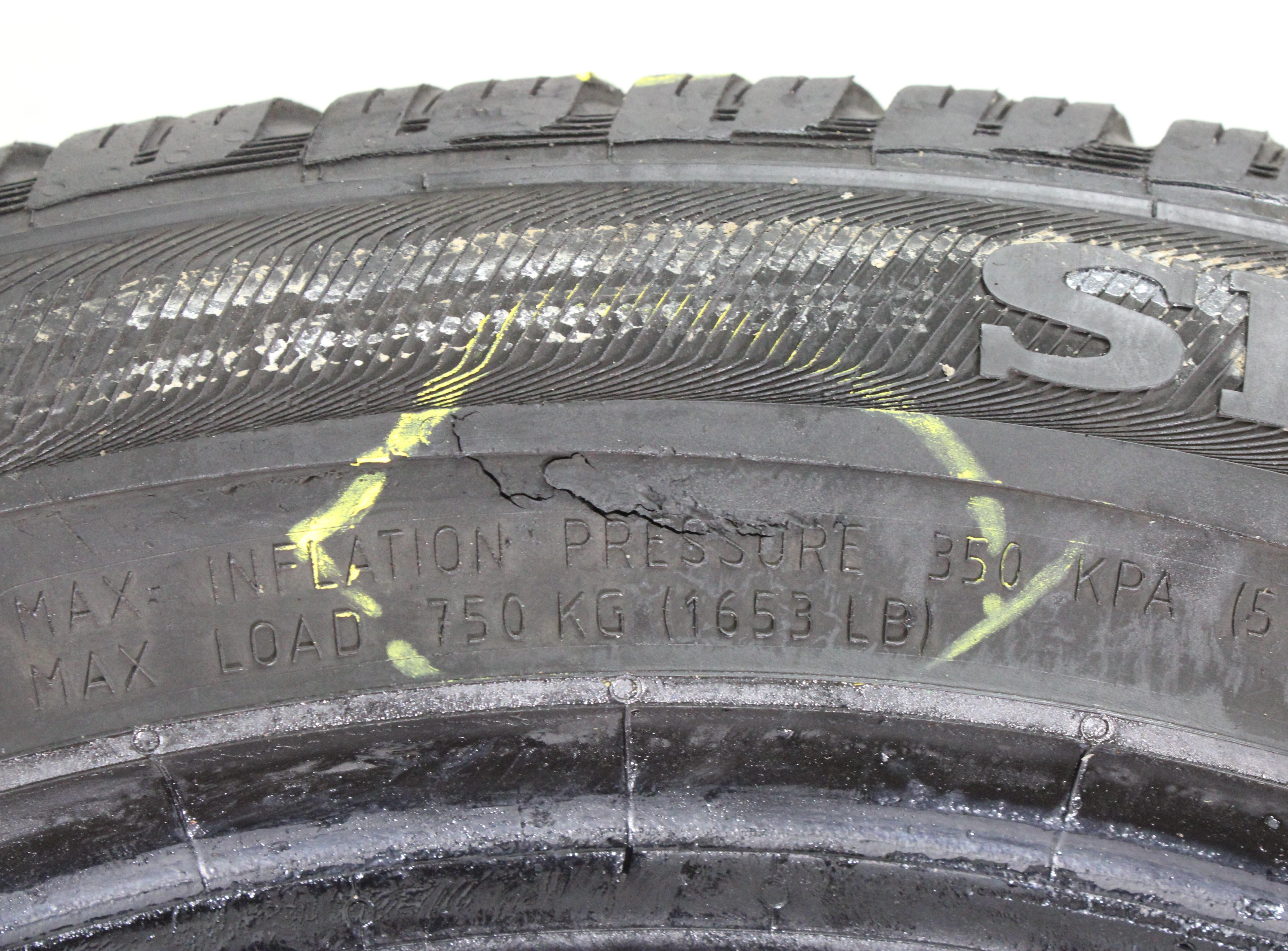 4 x 225/50R17 98H Winterreifen Semperit Speed-Grip 2 5-5,5mm 2015 XL