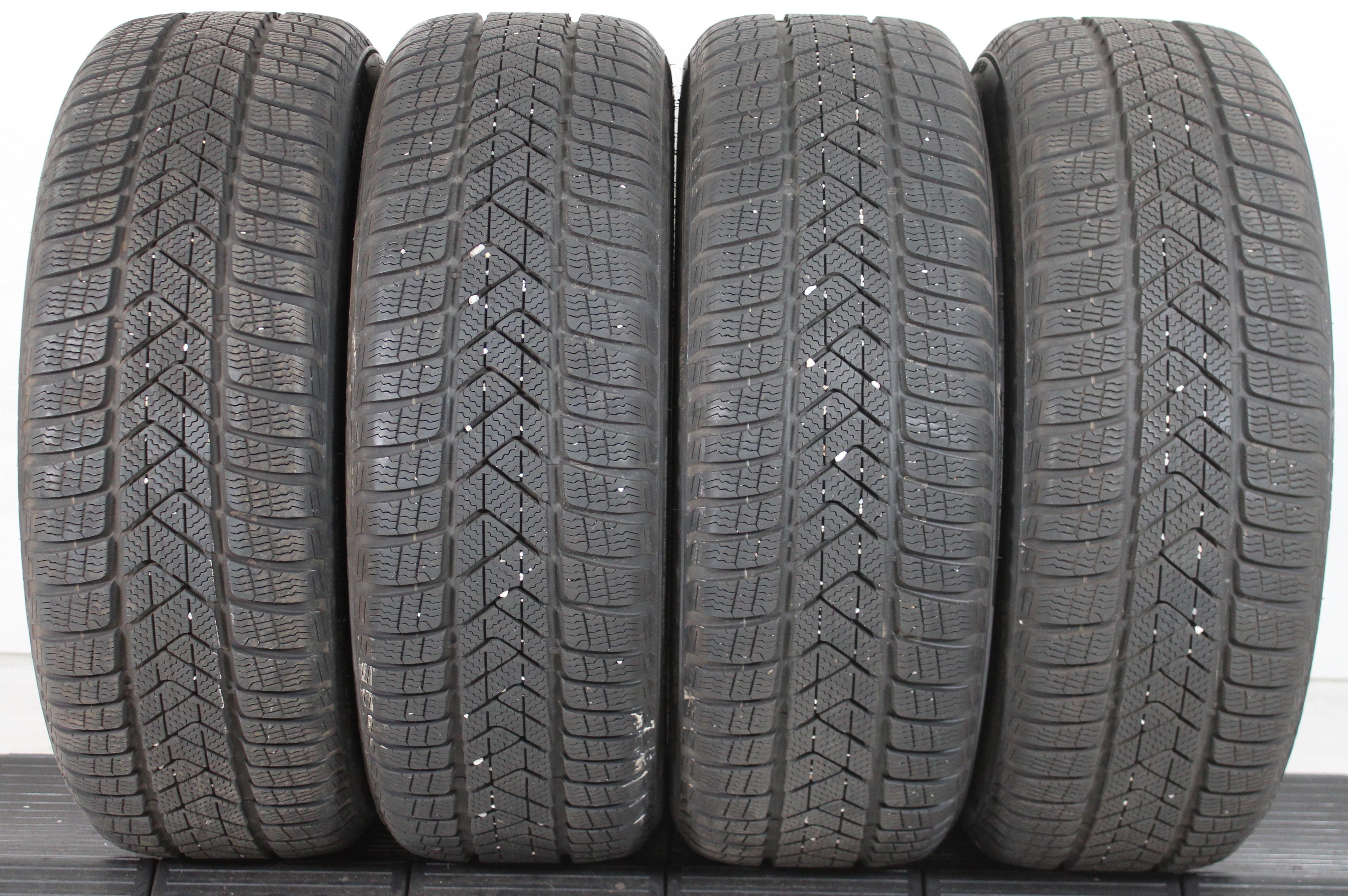 4 x 225/45R19 96V Winterreifen Pirelli Sottozero 3 Runflat 7mm 2020 * Freihaus