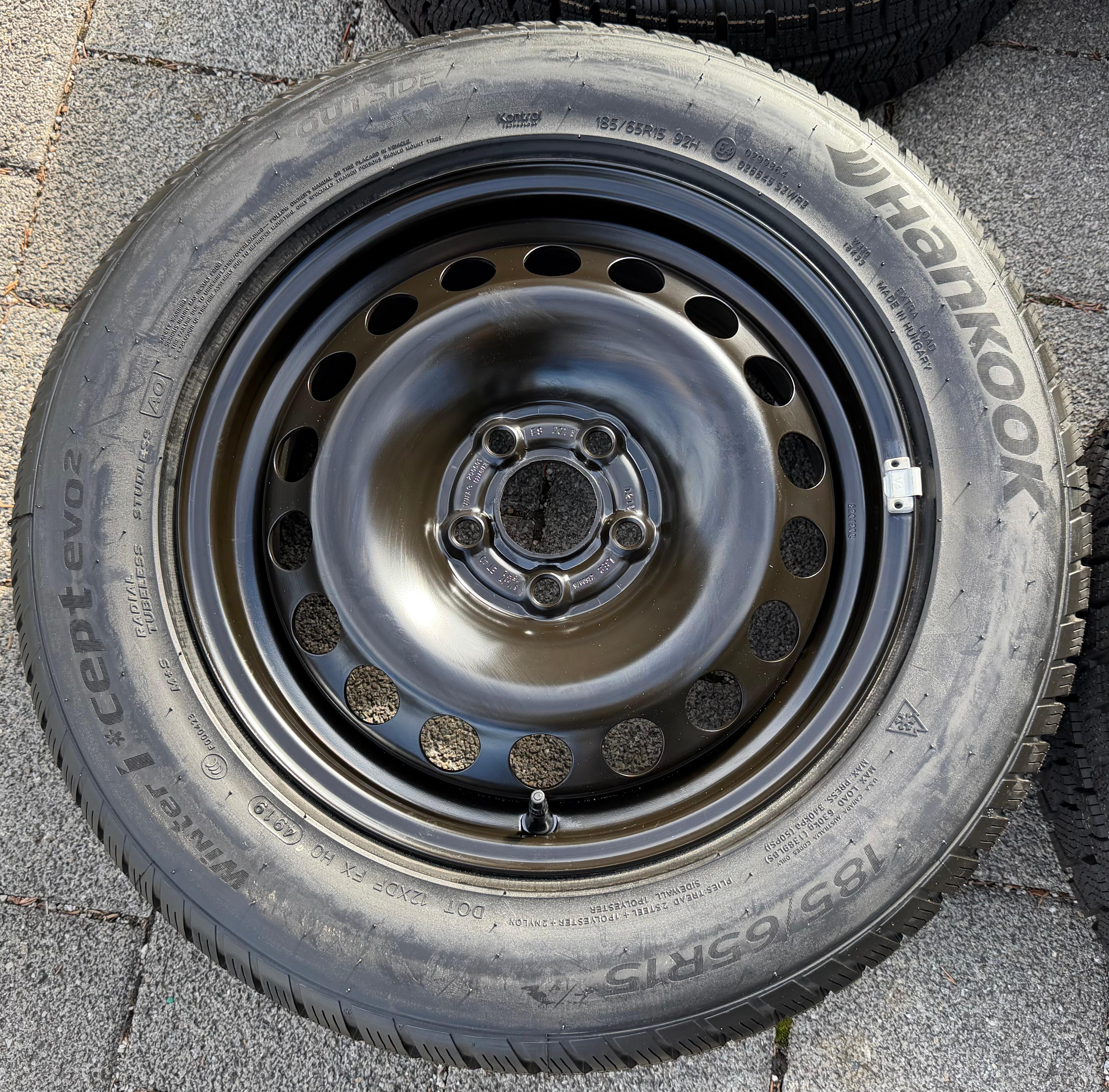 4 WINTERRÄDER AUDI A1 CITY CARVER GB SEAT IBIZA ARONA KJ VW POLO AW 2G 185/65R15 92T