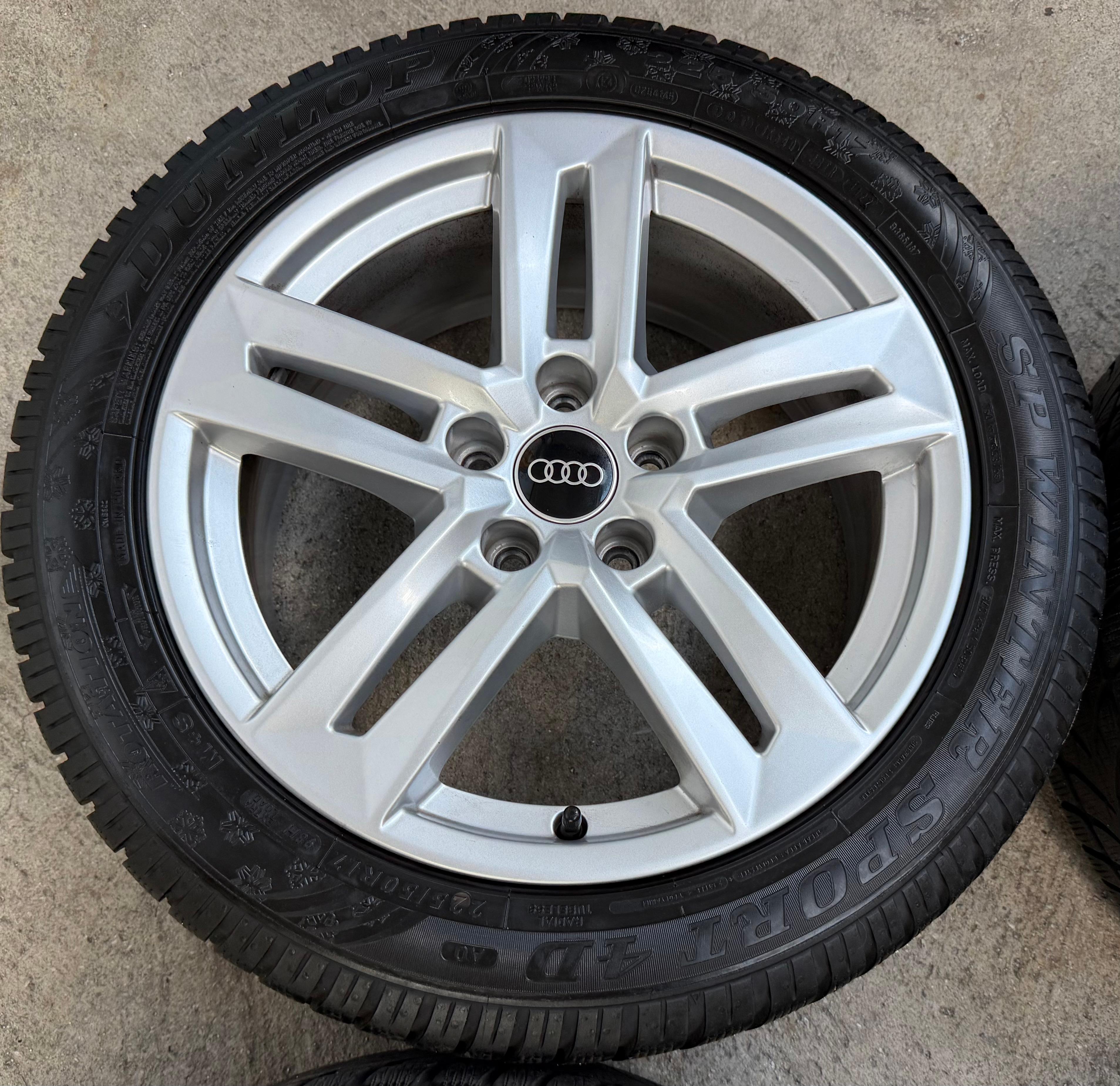 4 jantes en alliage d’origine de 17" Audi A4 8W B9 8W0601025P 7x17 ET42