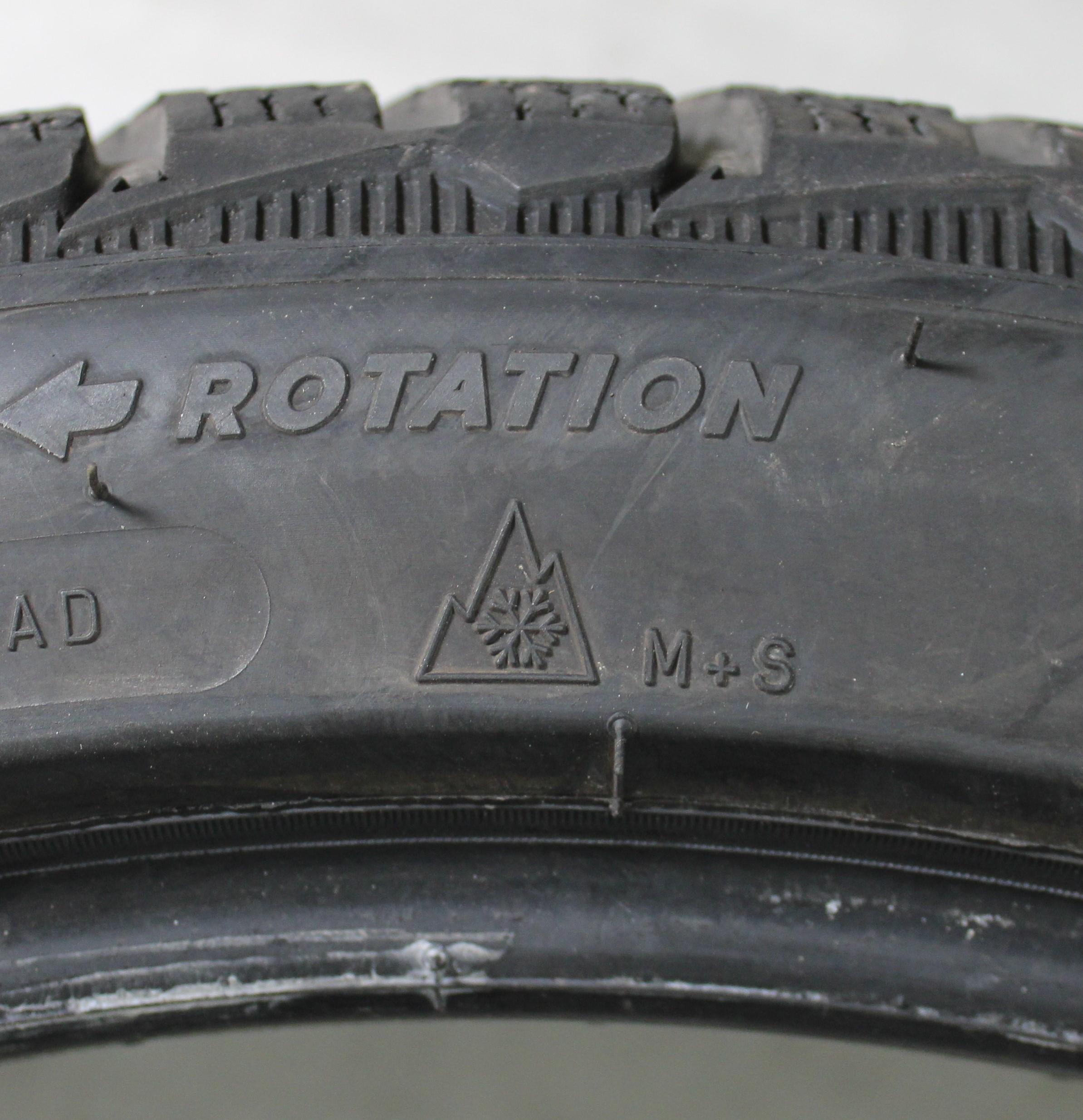 2 x 275/35R21 103V 2 x 305/30R21 104V Winterreifen Michelin Pilot Alpin 5 6,5-7mm 2022 XL