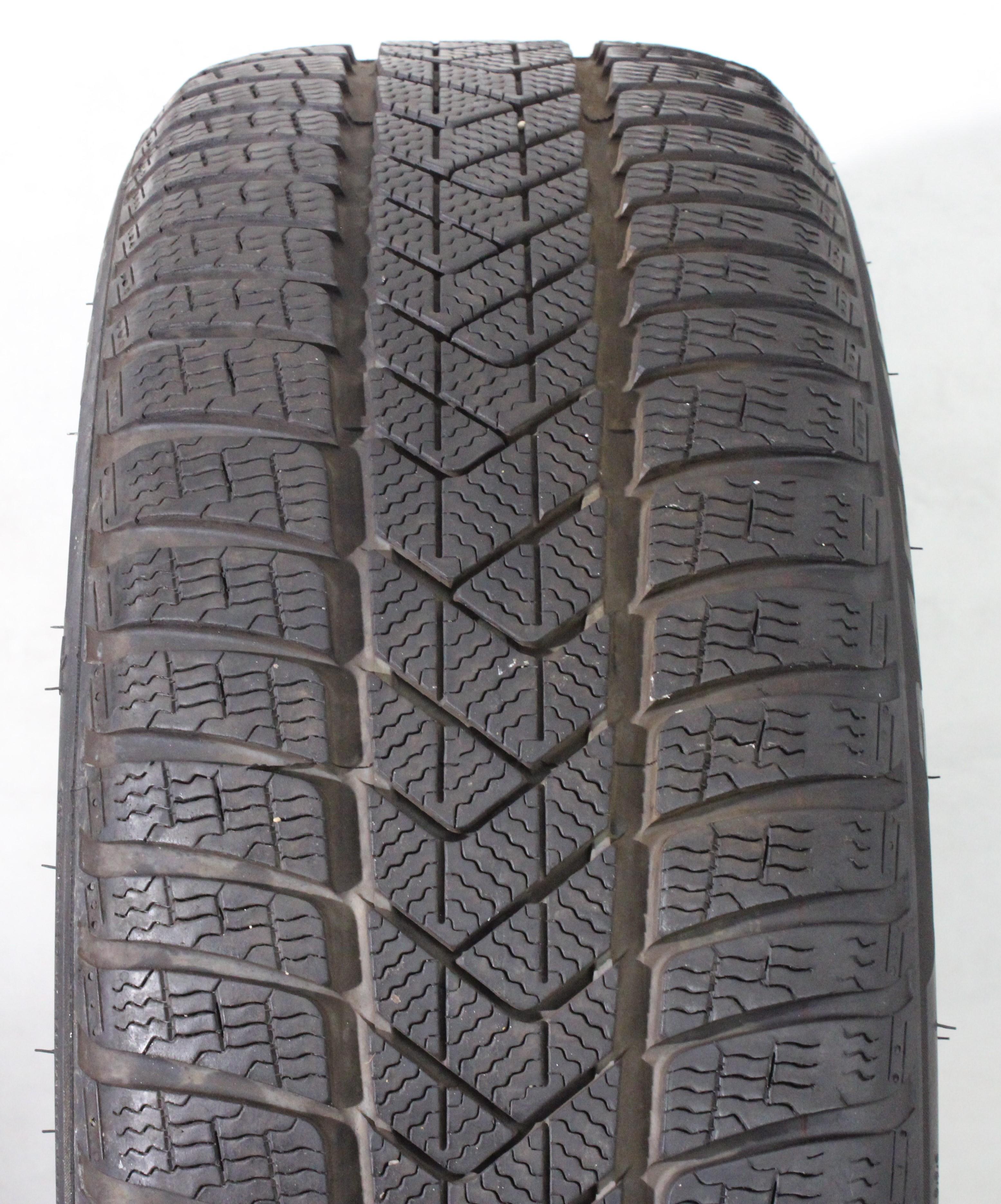 1 x 245/45R18 100V Winterreifen Pirelli Sottozero 3 MO* 7-7,5mm 2023
