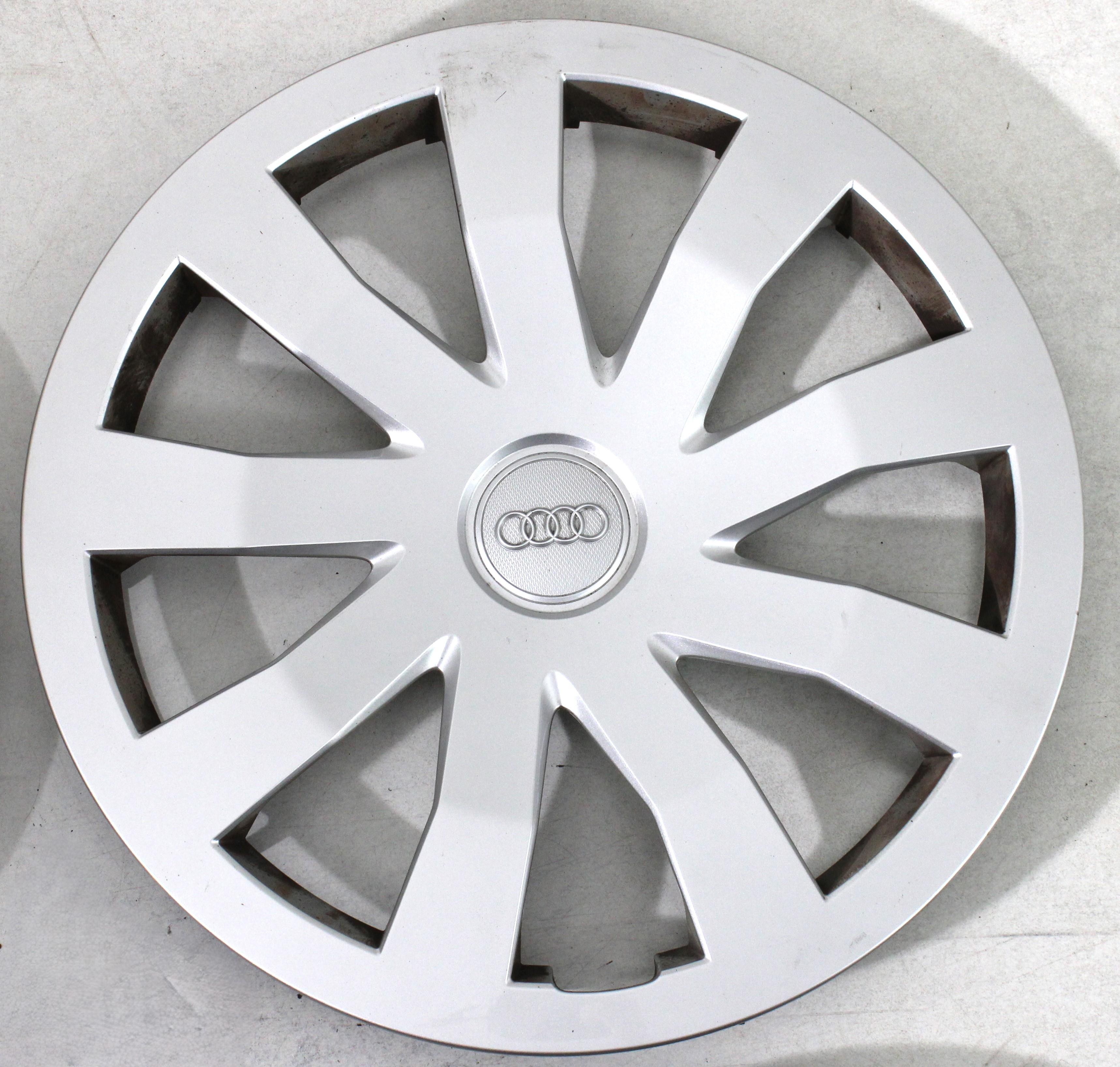 4 TAPACUBOS EMBELLECEDORES DE RUEDA ORIGINALES DE 15" PARA AUDI A1 GB 82A601147 15 PULGADAS