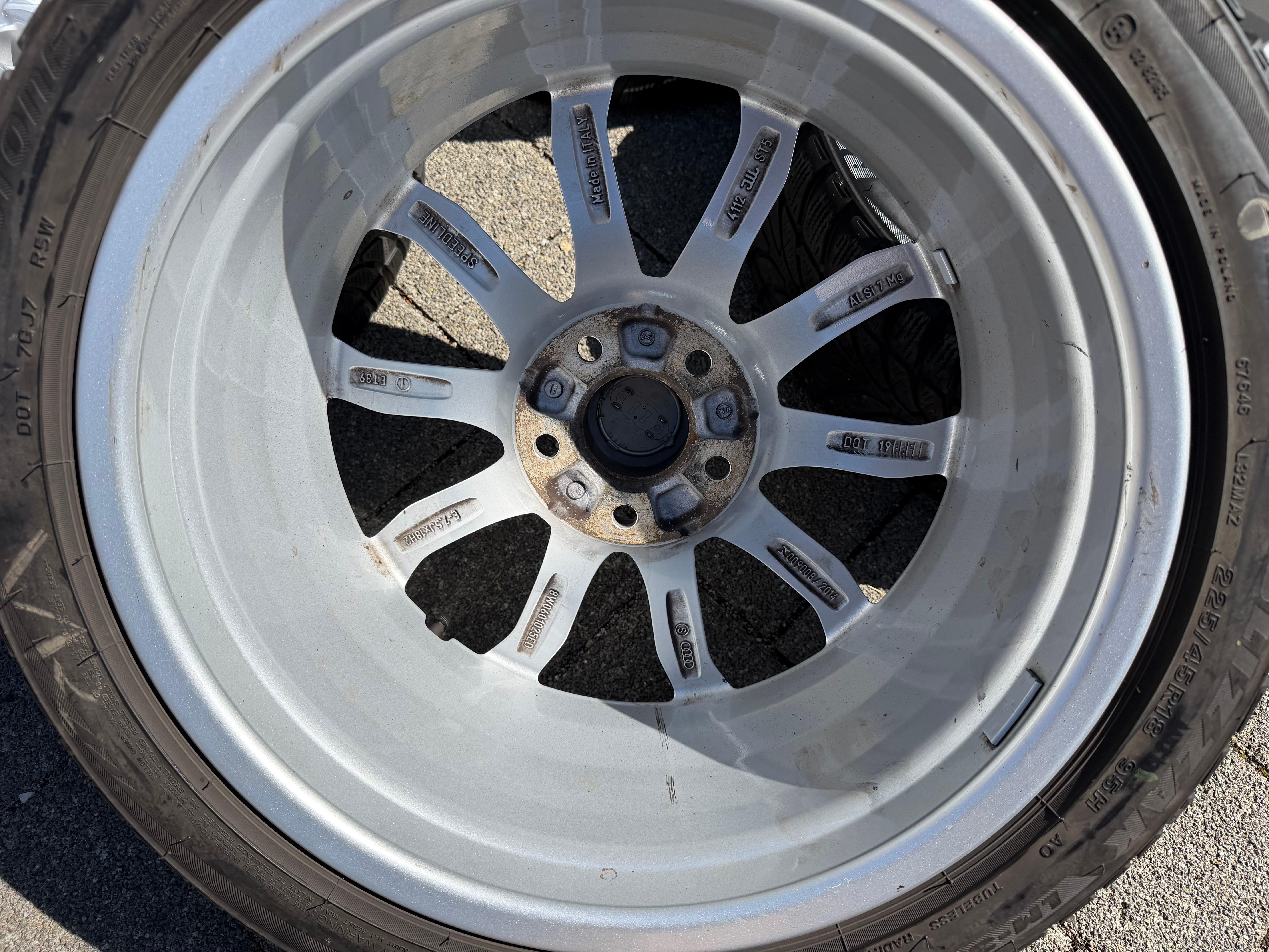 4 Original 18" Alu Winterräder Audi A4 S4 8W 8W0601025ED 225/45R18 95H Bridgestone