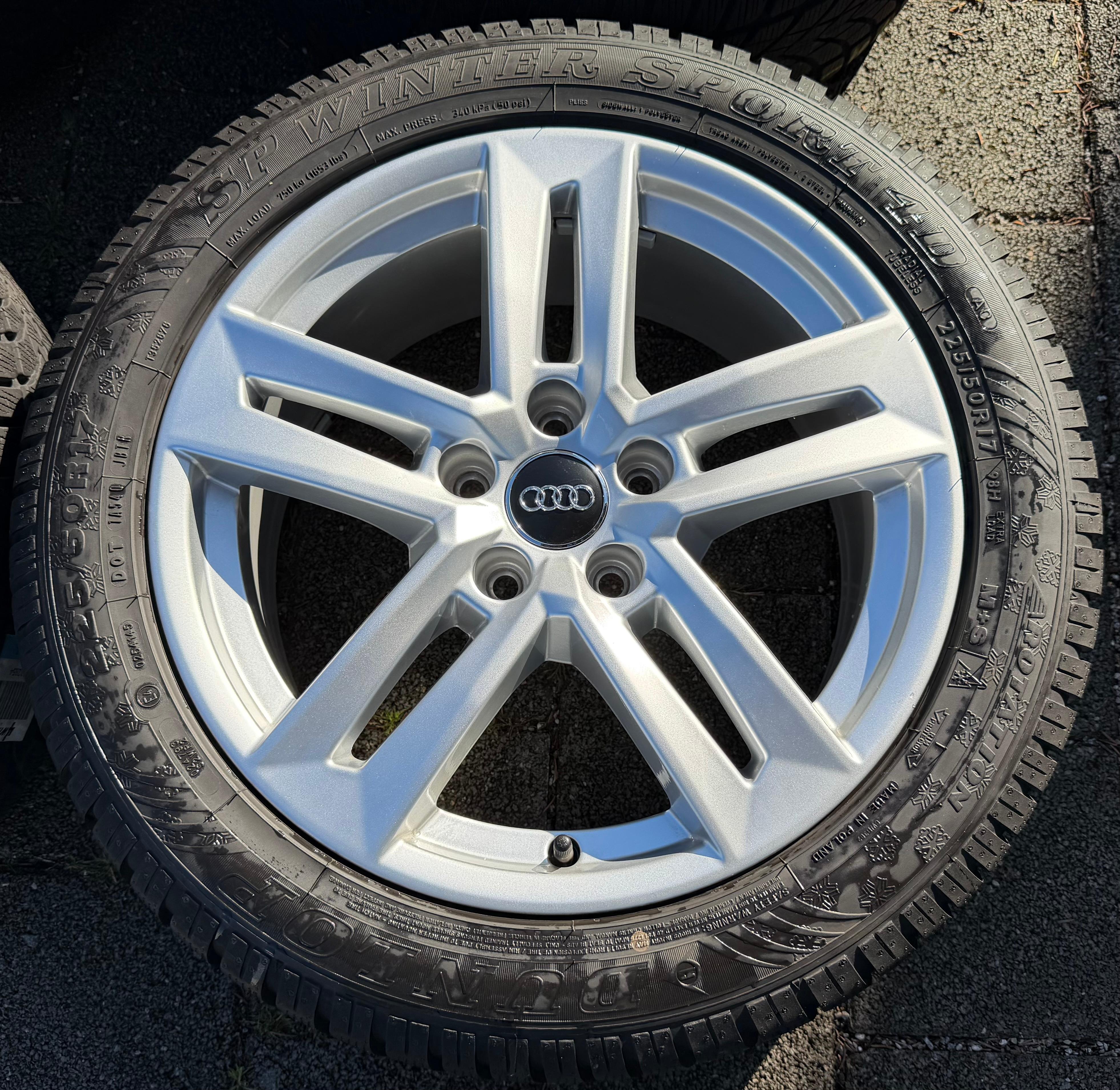 4 Original 17" Alu Winterräder Audi A4 B9 8W 8W0601025P 225/50R17 98H Dunlop 2024