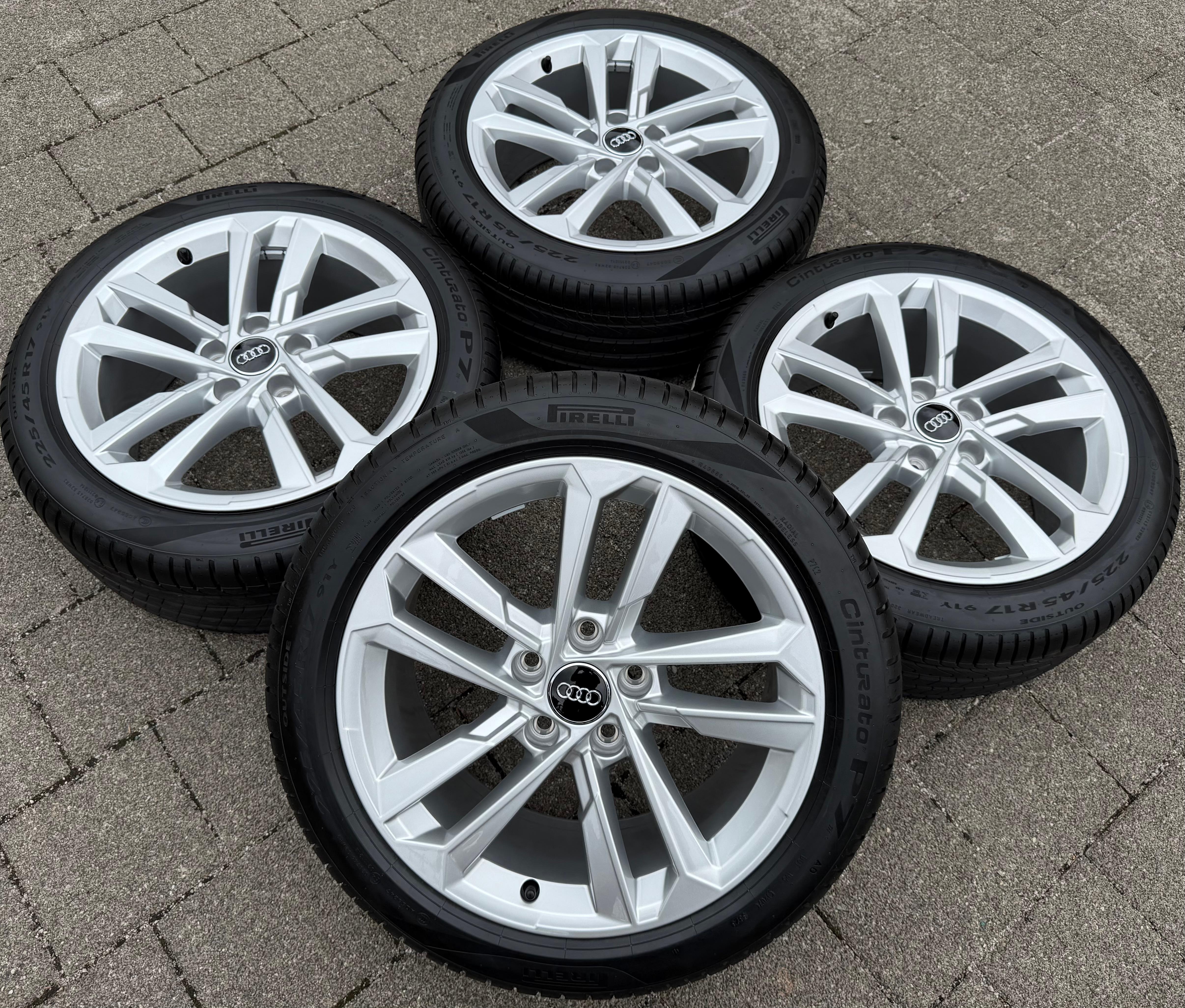 4 Original 17" Alu Sommerräder Audi A3 8Y 8Y0601025E 225/45R17 91Y 2023 Pirelli NEU