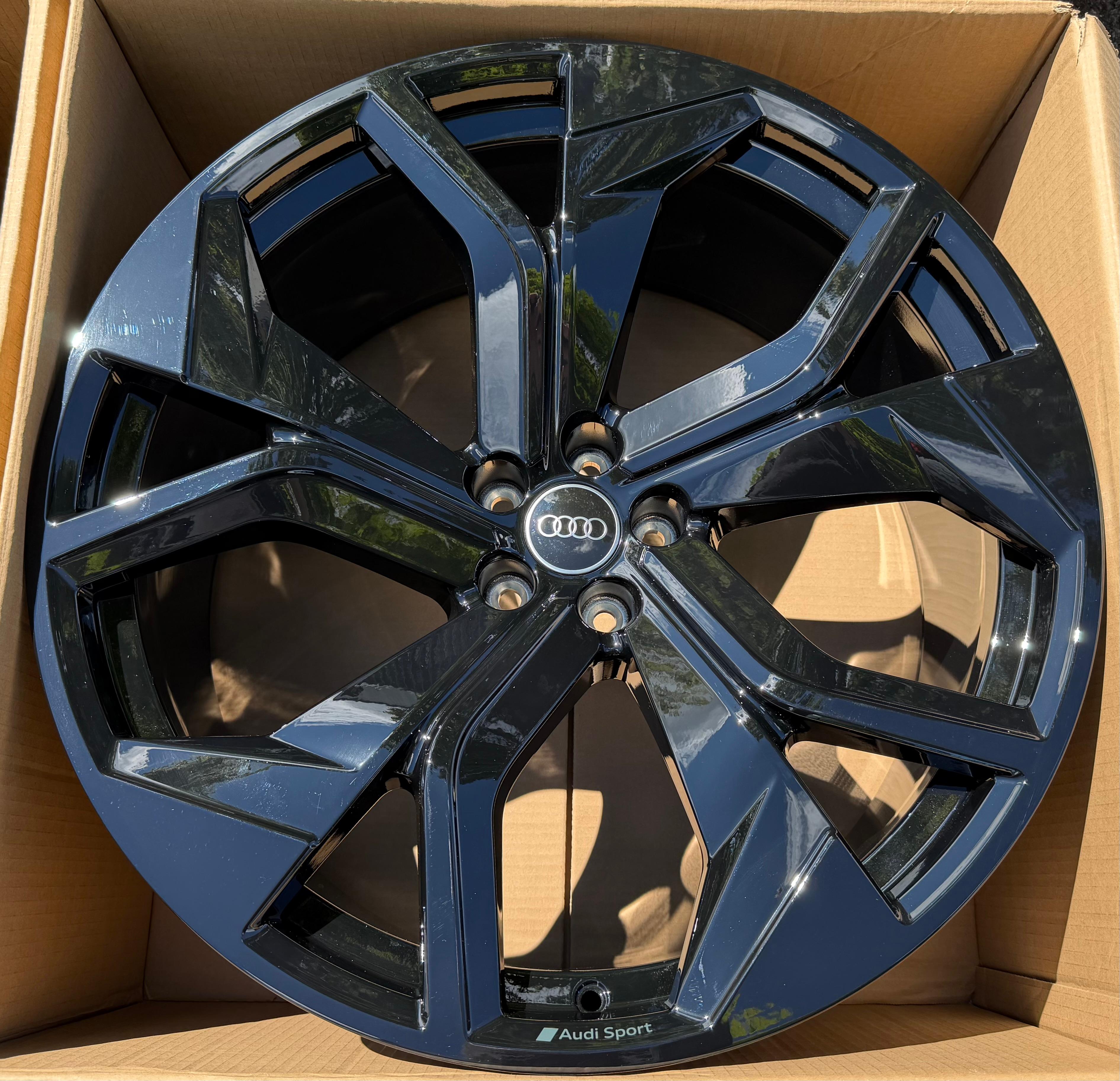 4 ORIGINAL 23" ALUFELGEN AUDI RSQ8 4M 4M8601025AP 10,5x23 ET18 23 ZOLL