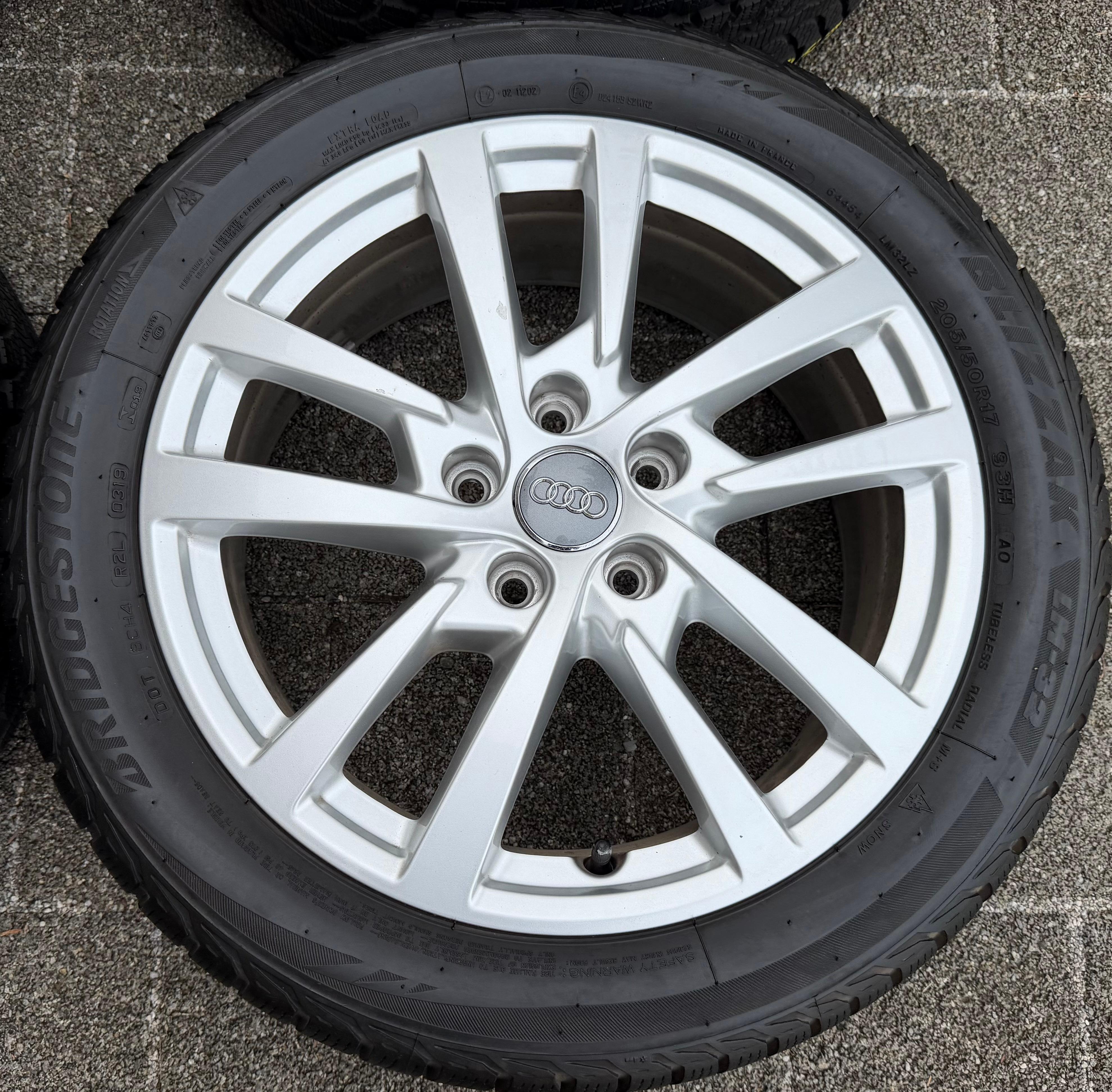 4 Original 17" Alu Winterräder Audi A3 S3 8V 8V0601025DH 205/50R17 93H Bridgestone