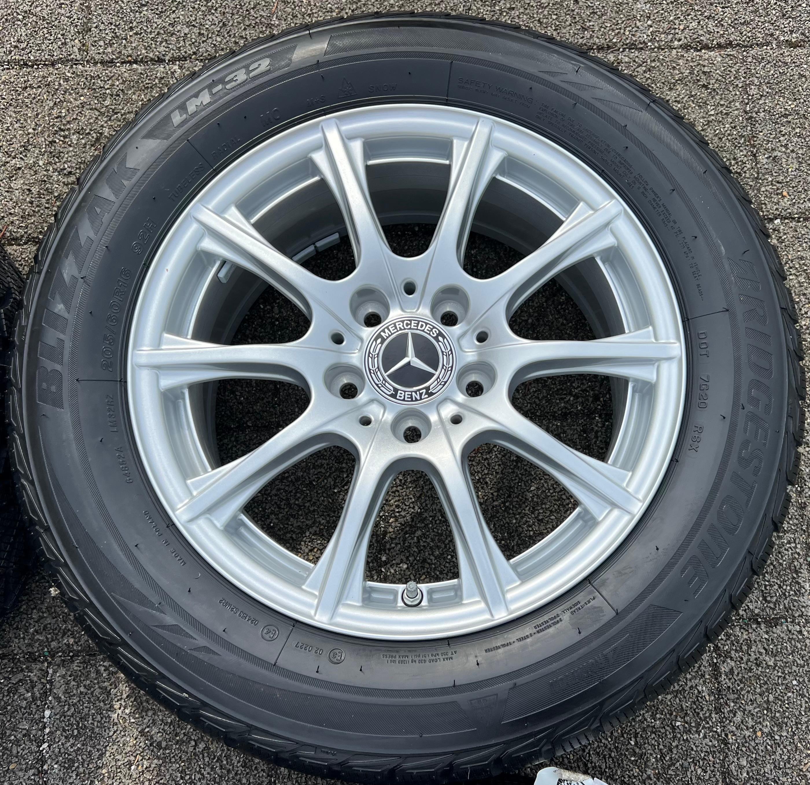 4 RUEDAS DE ALEACIÓN ORIGINALES DE INVIERNO PARA MERCEDES CLASE C W205 205 A2054012400 CON RDKS, ENVÍO GRATUITO