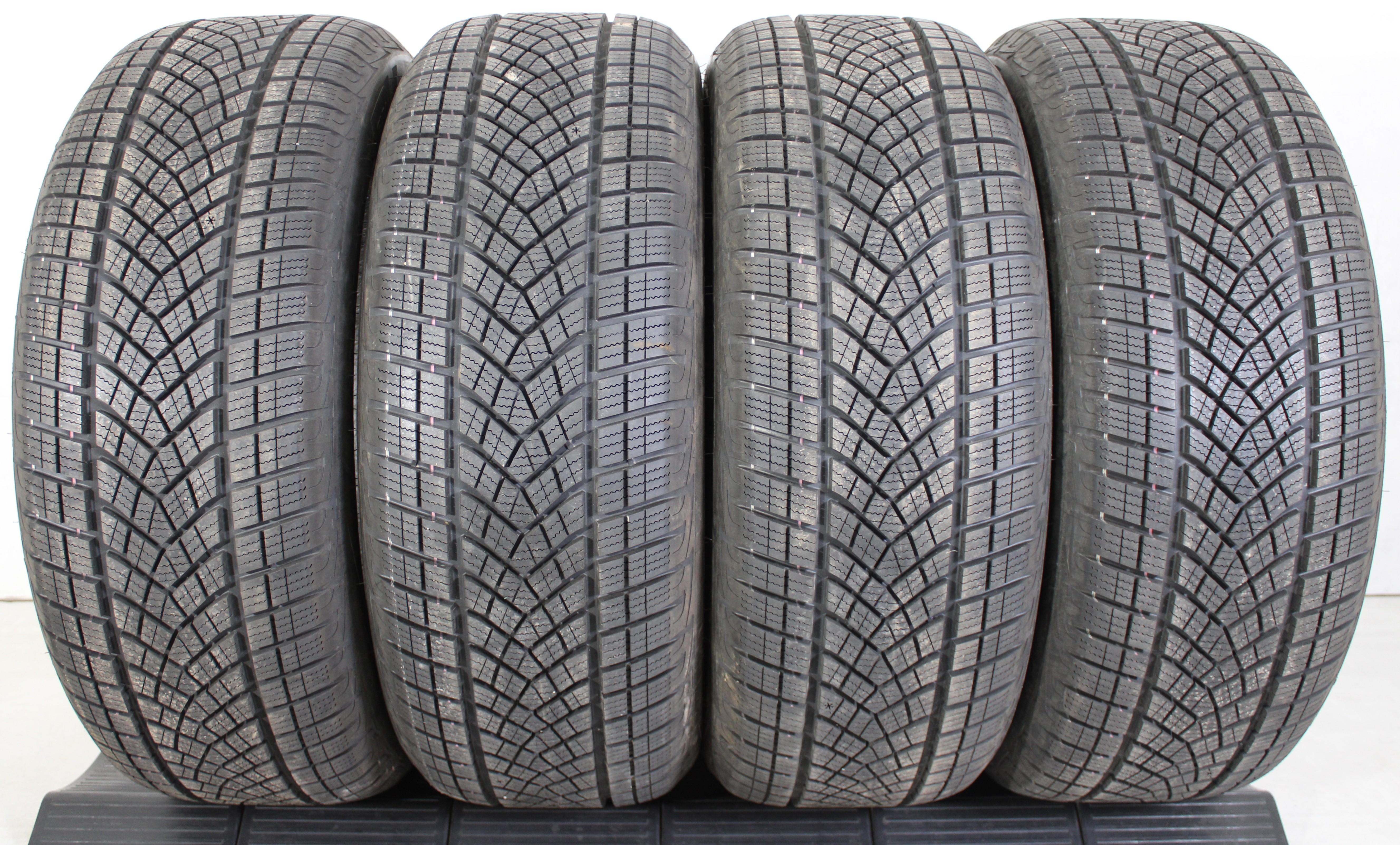 4 x 255/55R19 111H Winterreifen Goodyear Ultra Grip Performance GEN-1 8mm 2018 AO