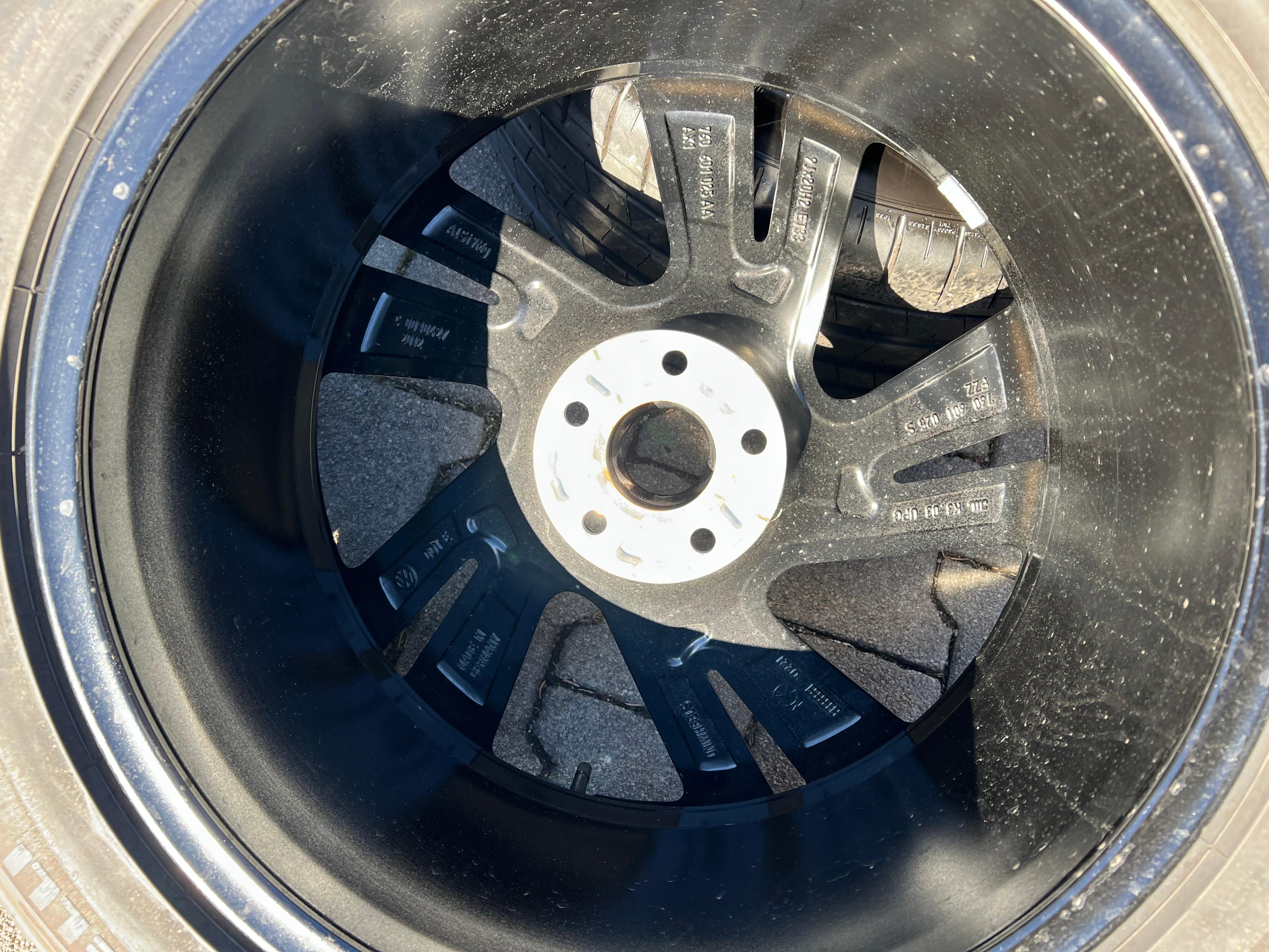 4 ORIGINAL 20" ALU SOMMERRÄDER VW TOUAREG CR7 285/45R20 108W 760601025S NEVADA