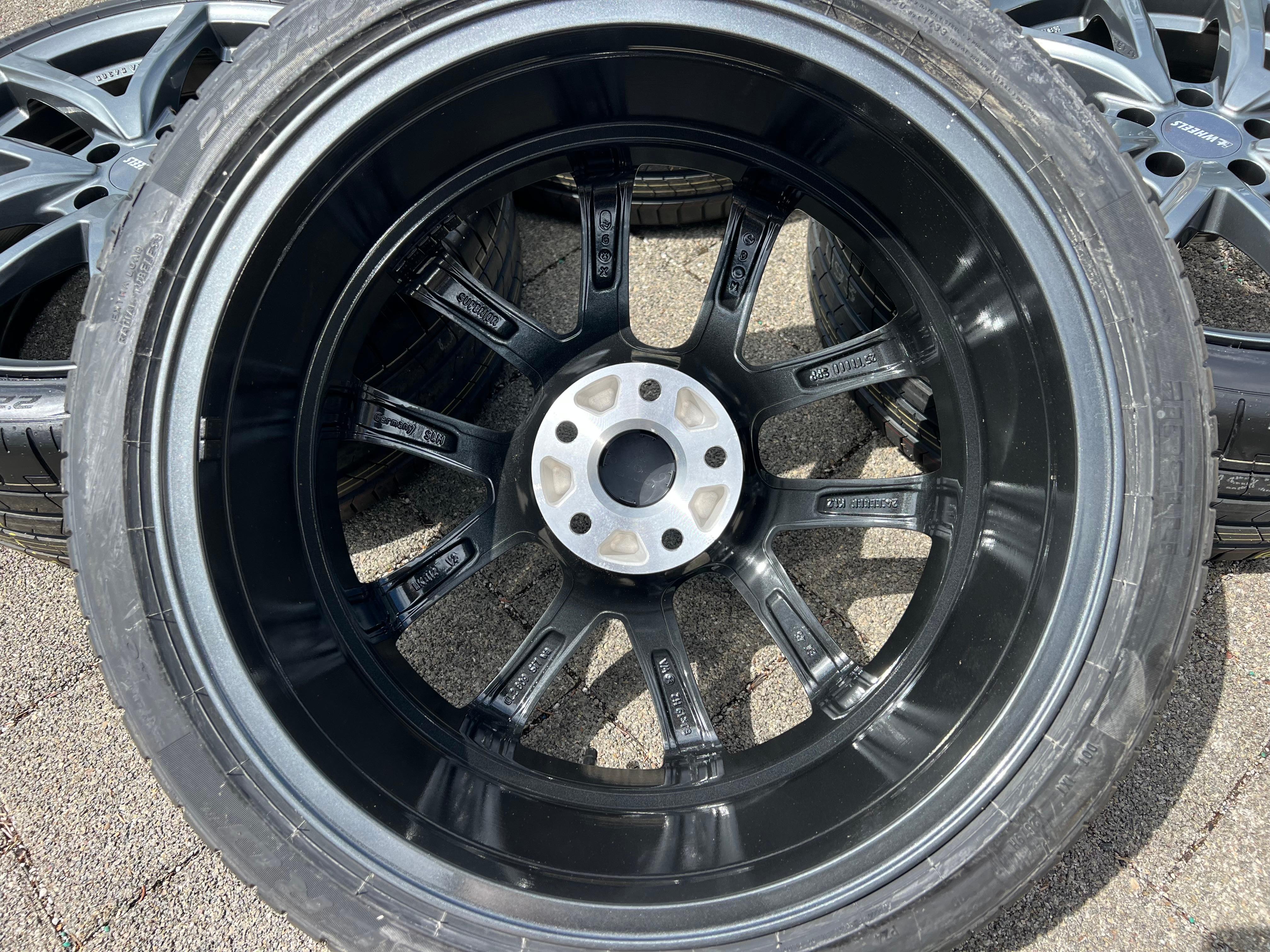 4 ruote estive da 19" ALU per Audi Q2, Q3, TT, Seat Ateca, Skoda Karoq, Octavia e VW T-Roc - Nuove