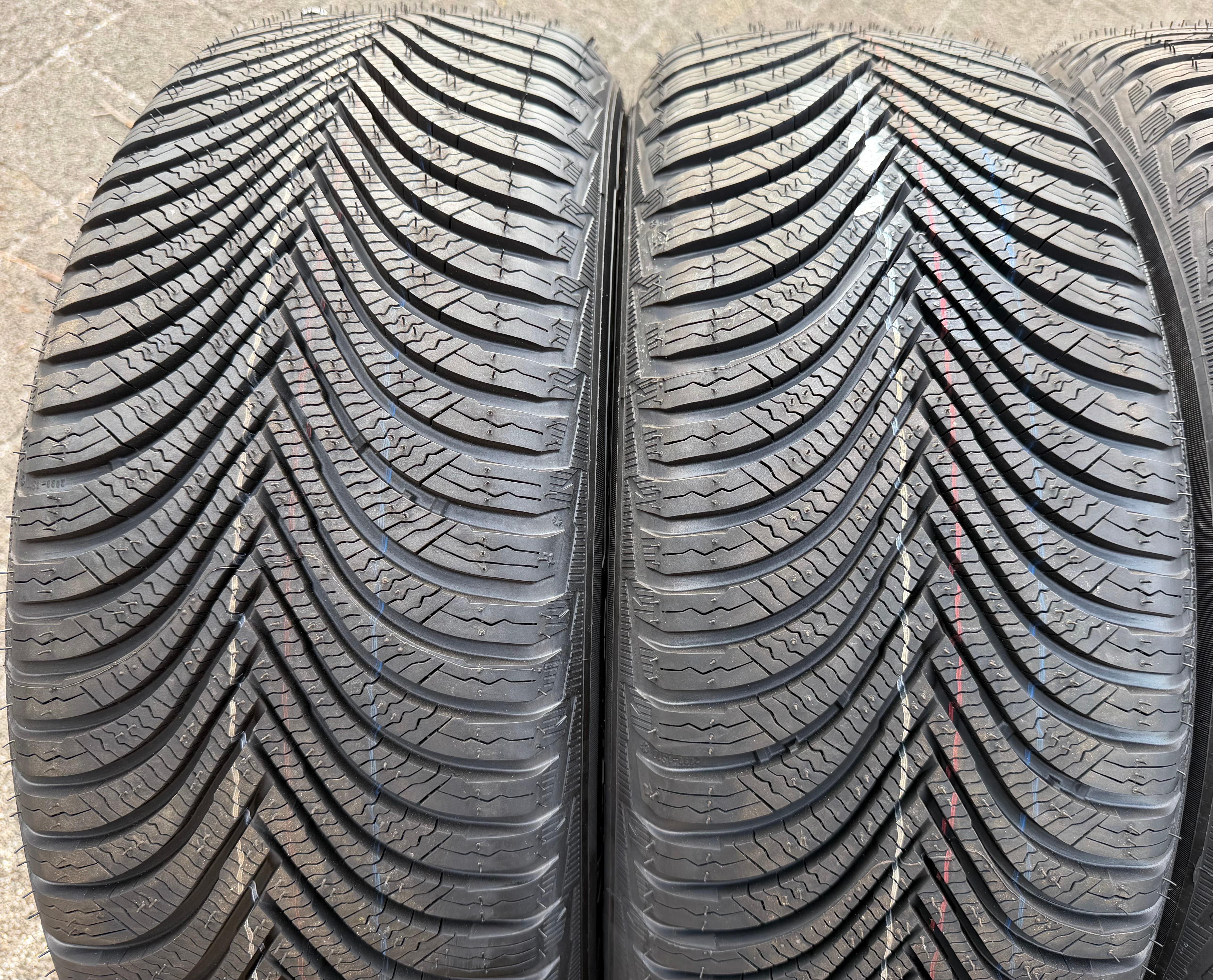 4 Original 17" Alu Winterräder VW T-Roc & Cabrio 2GA601025M Merano 215/55R17 94V Michelin