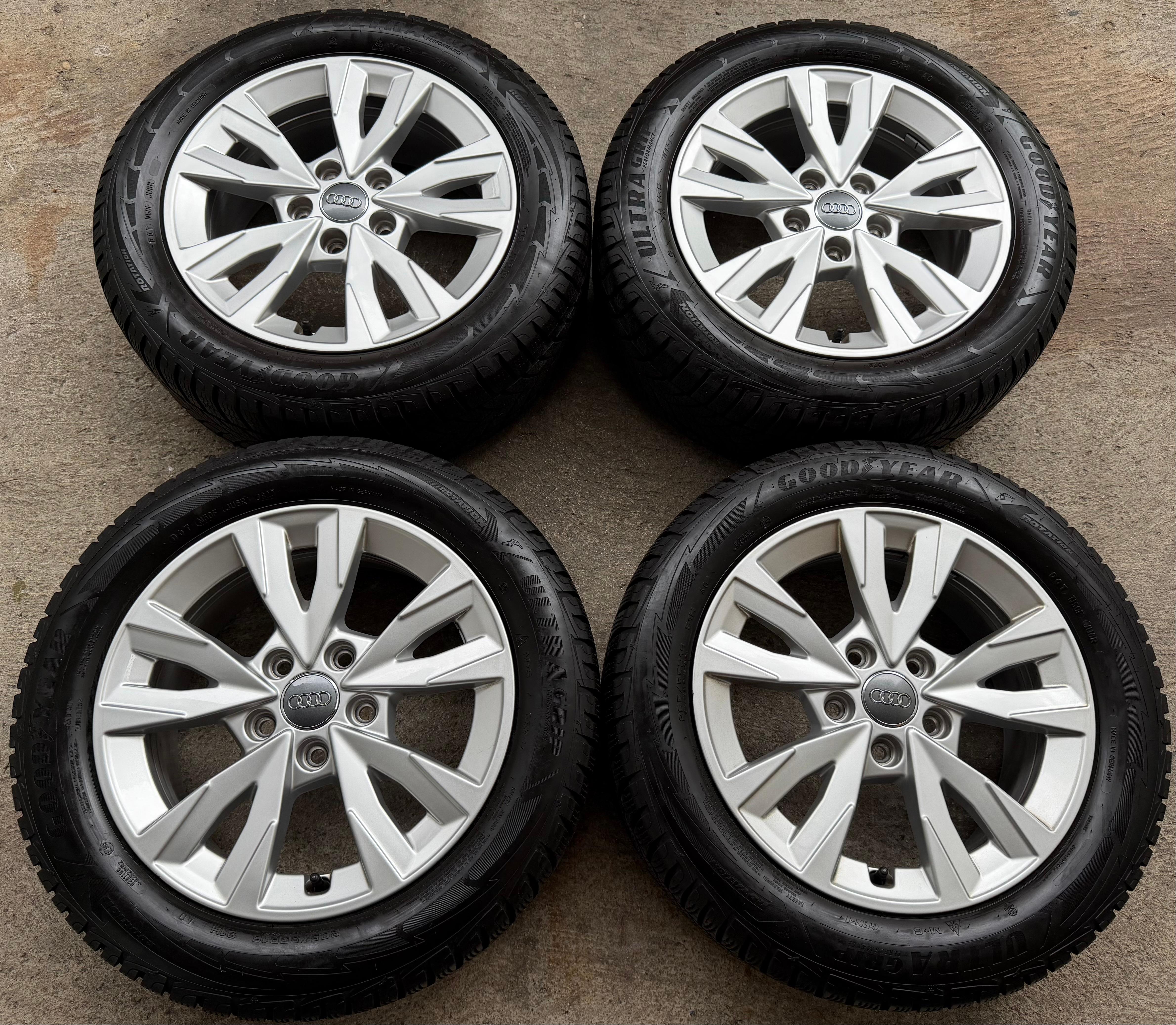4 Original Alu Winterräder Audi A3 8Y 8Y0071496 205/55R16 91H Goodyear