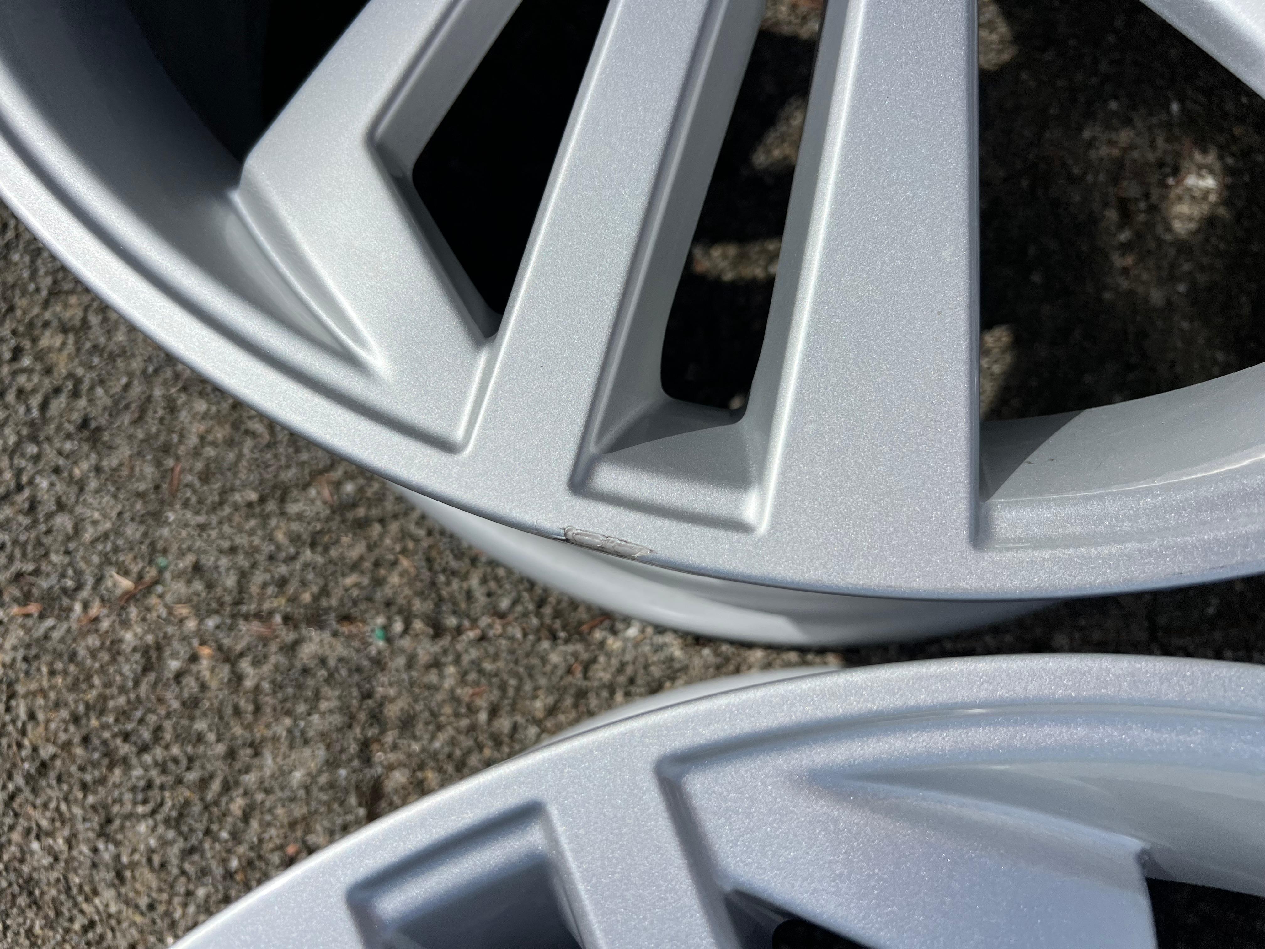4 CERCHI IN LEGA ORIGINALI DA 20" 80A601025AE AUDI Q5 SQ5 FY 8x20 ET39 FREIHAUS