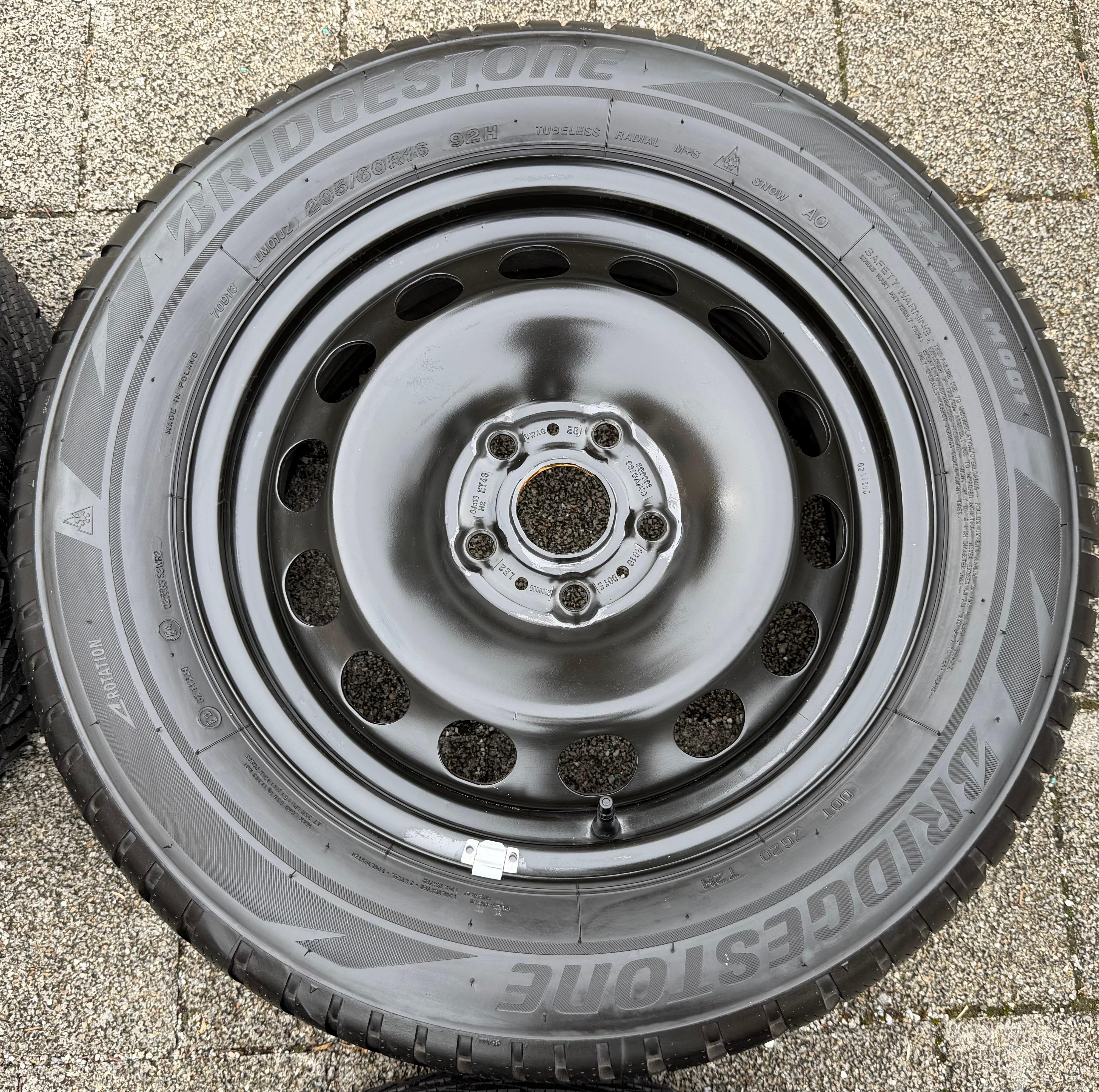 4 Winterräder Audi Q2 GA VW T-Roc Skoda Karoq 205/60R16 92H Bridgestone 5Q0601027AM