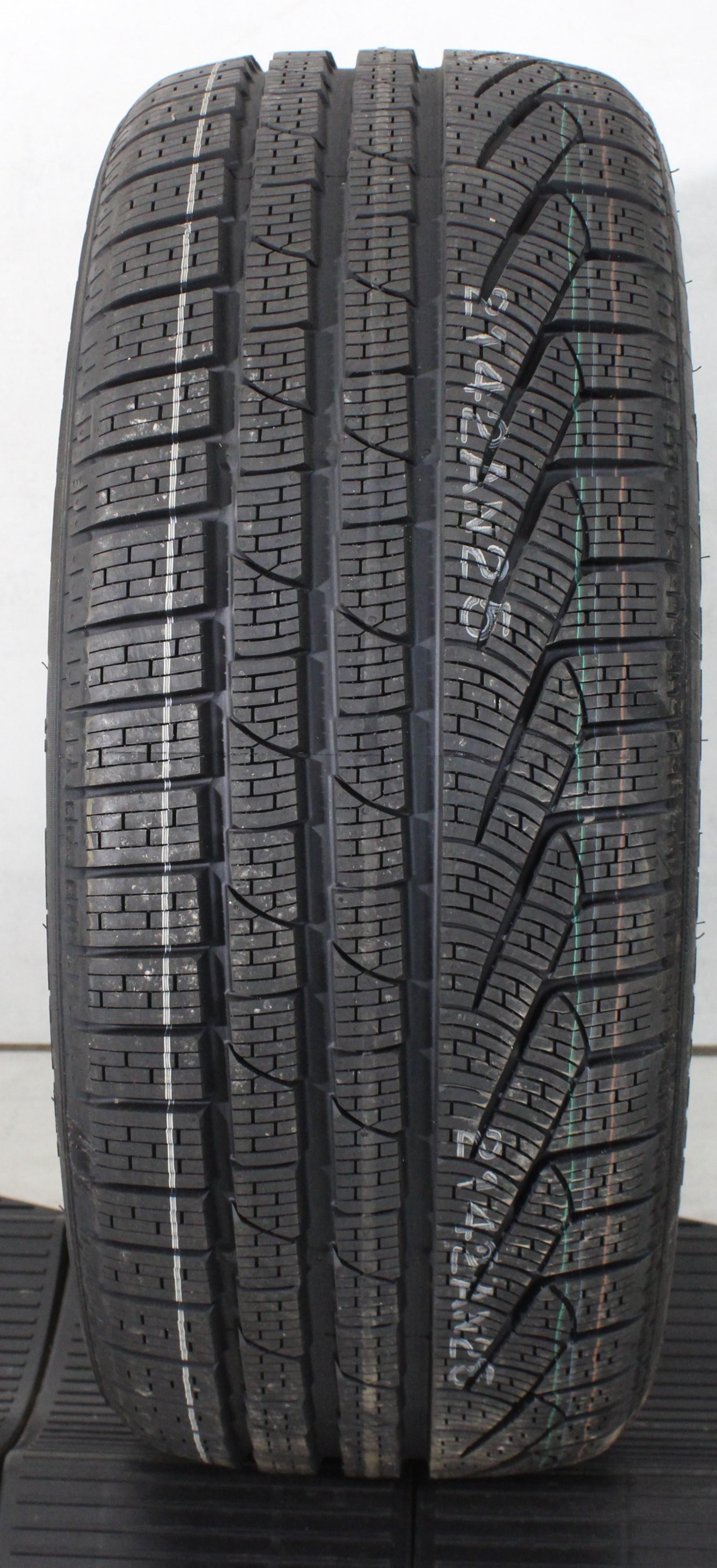 1 x 235/40R19 96V Winterreifen Pirelli Sottozero Winter 240 Serie 2 AO Volles Profil 2020