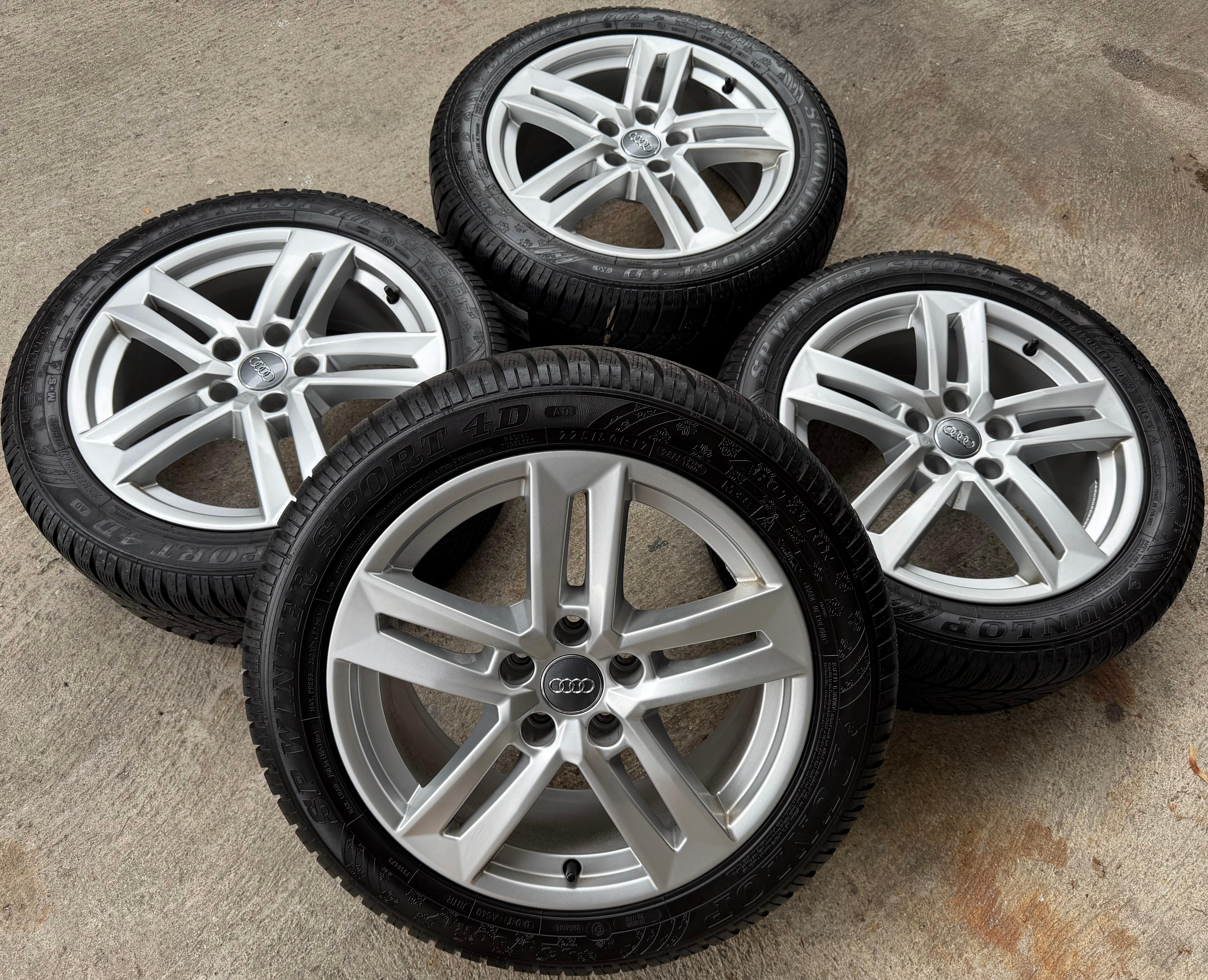 4 Original 17" Alu Winterräder Audi A4 B9 8W 8W0601025P 225/50R17 98H Dunlop