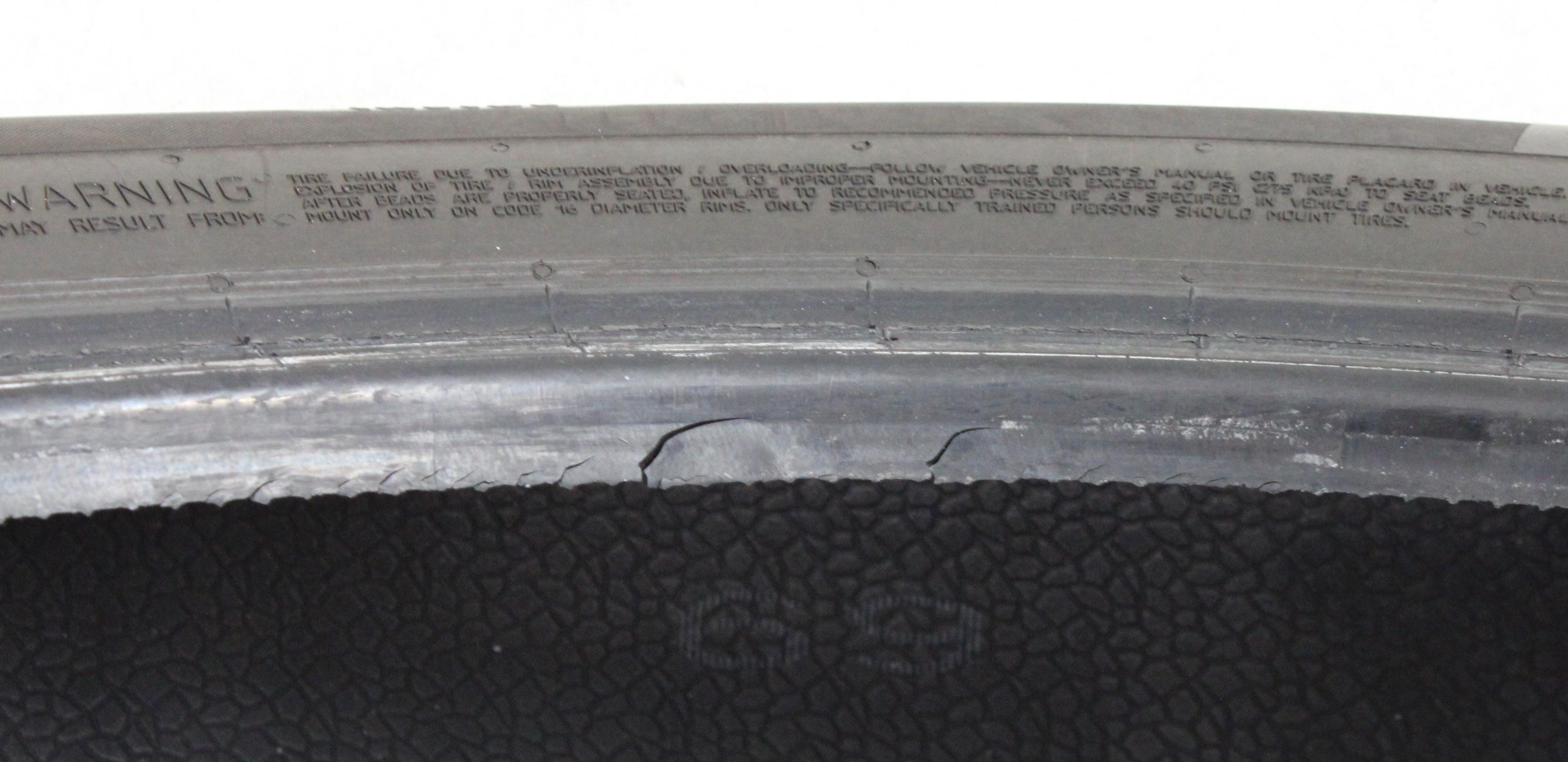 4 x 205/65R16 95H Winterreifen Continental Winter Contact TS860S* 2x4,5-5mm/2x5-5,5mm 2022