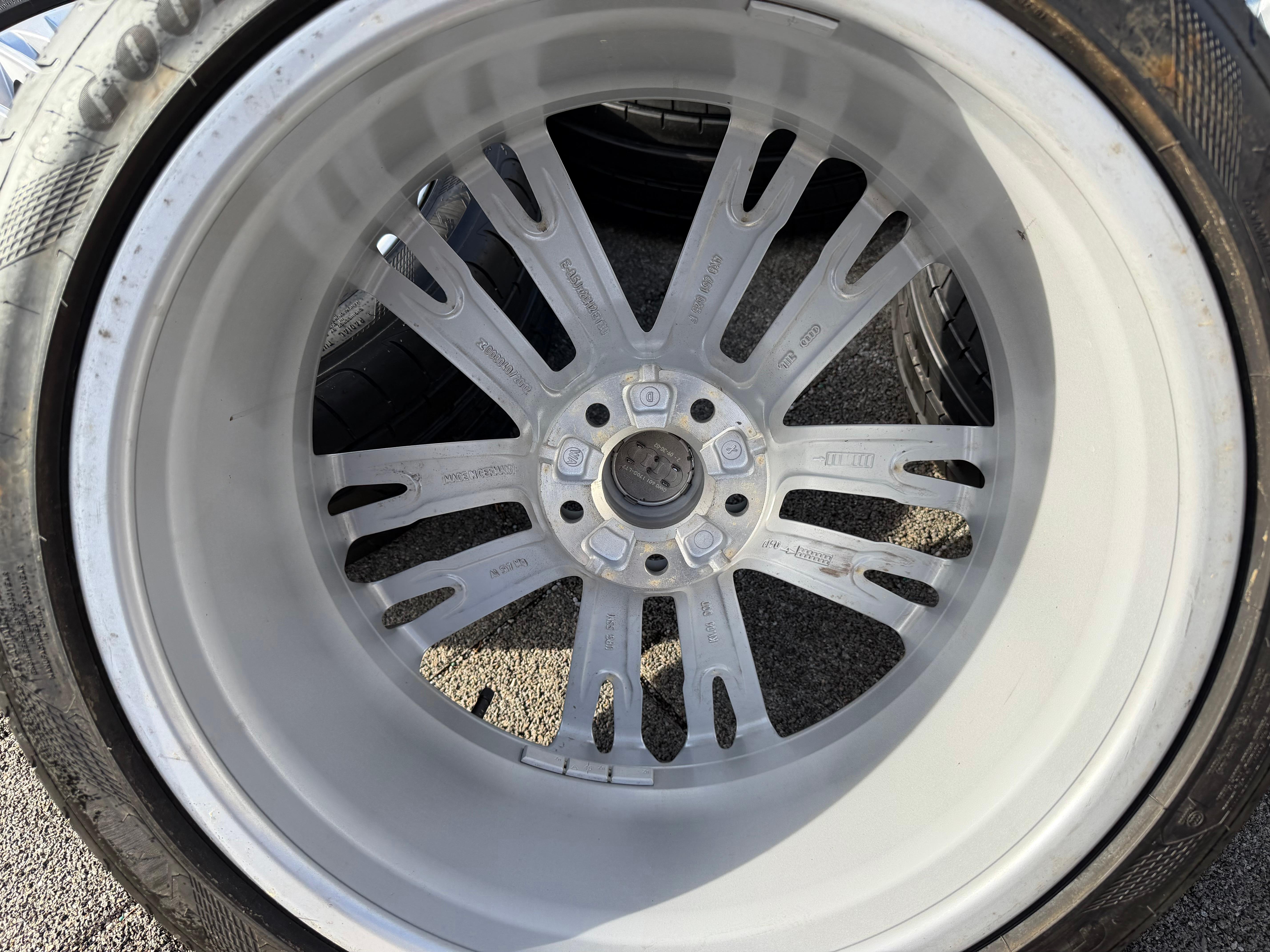 4 ruote estive in lega originali da 20" Audi A7 S7 4K F2 4K8601025F 255/40R20 101Y Goodyear