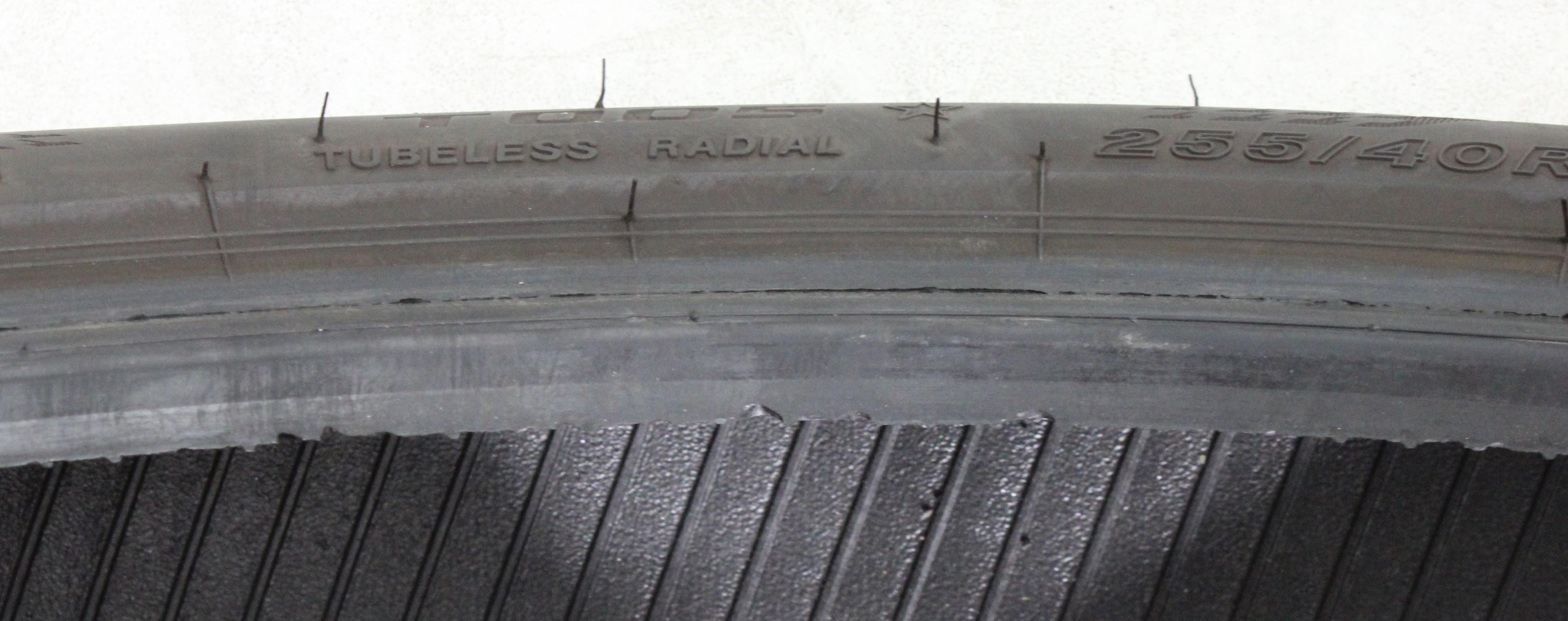 1 x 255/40R18 99Y pneu été Bridgestone Turanza T005 * 5,5-6mm 2023
