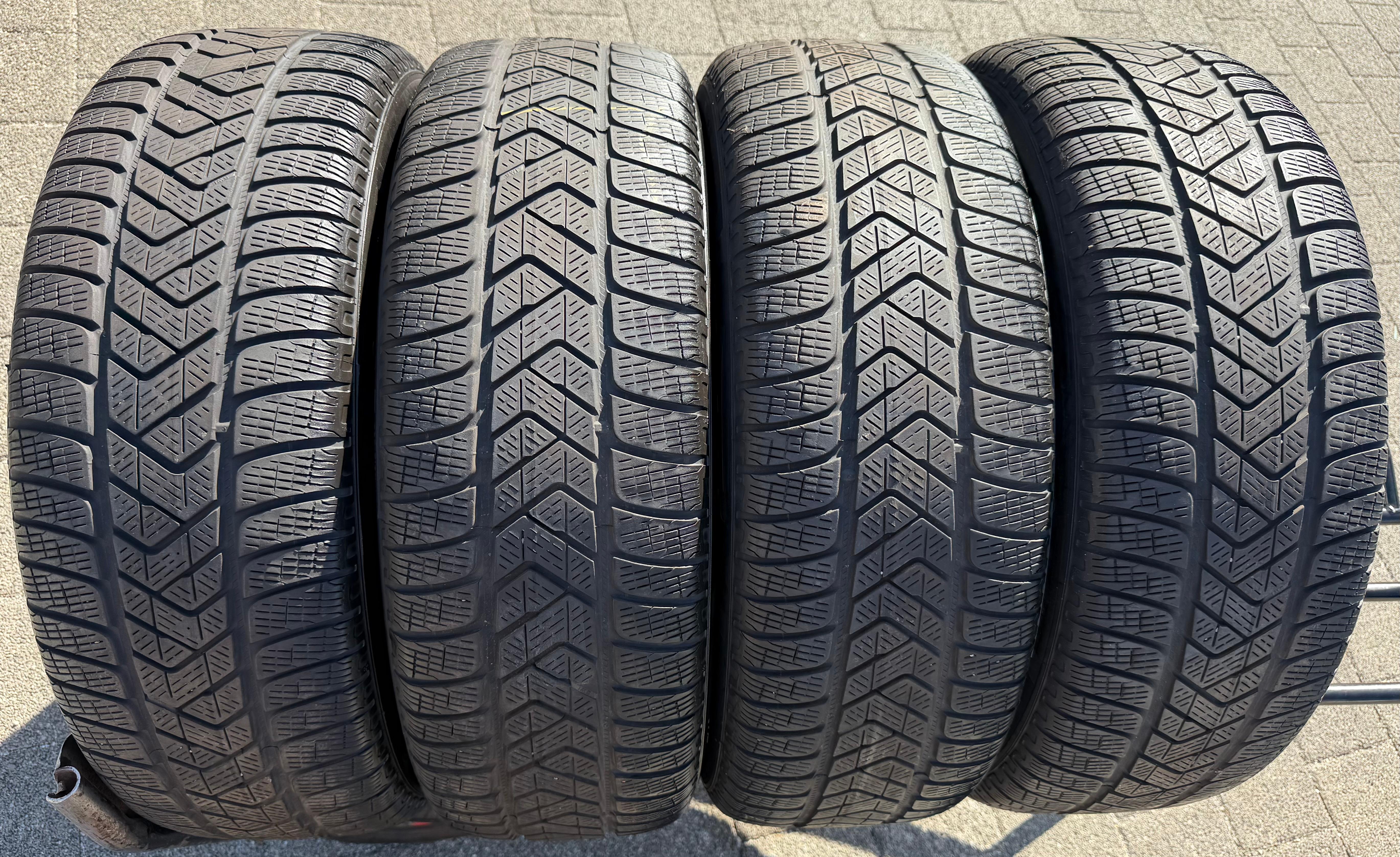 4 originele 19" lichtmetalen winterwielen Audi Q5 SQ5 FY 80A601025K 235/55R19 101H Pirelli