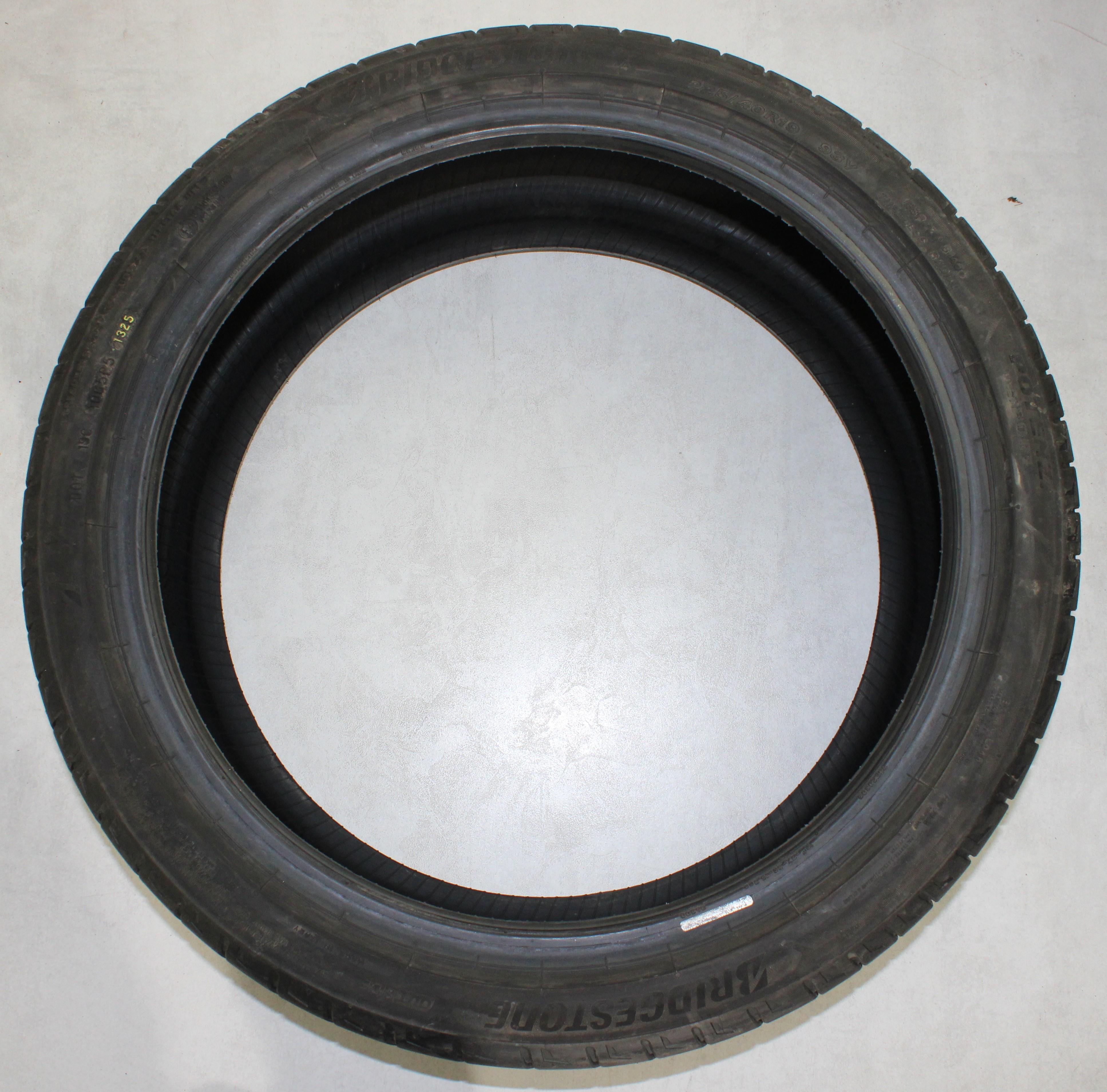 1 x 225/40R19 93Y pneu été Bridgestone Potenza Sport 6-6,5mm 2025 XL