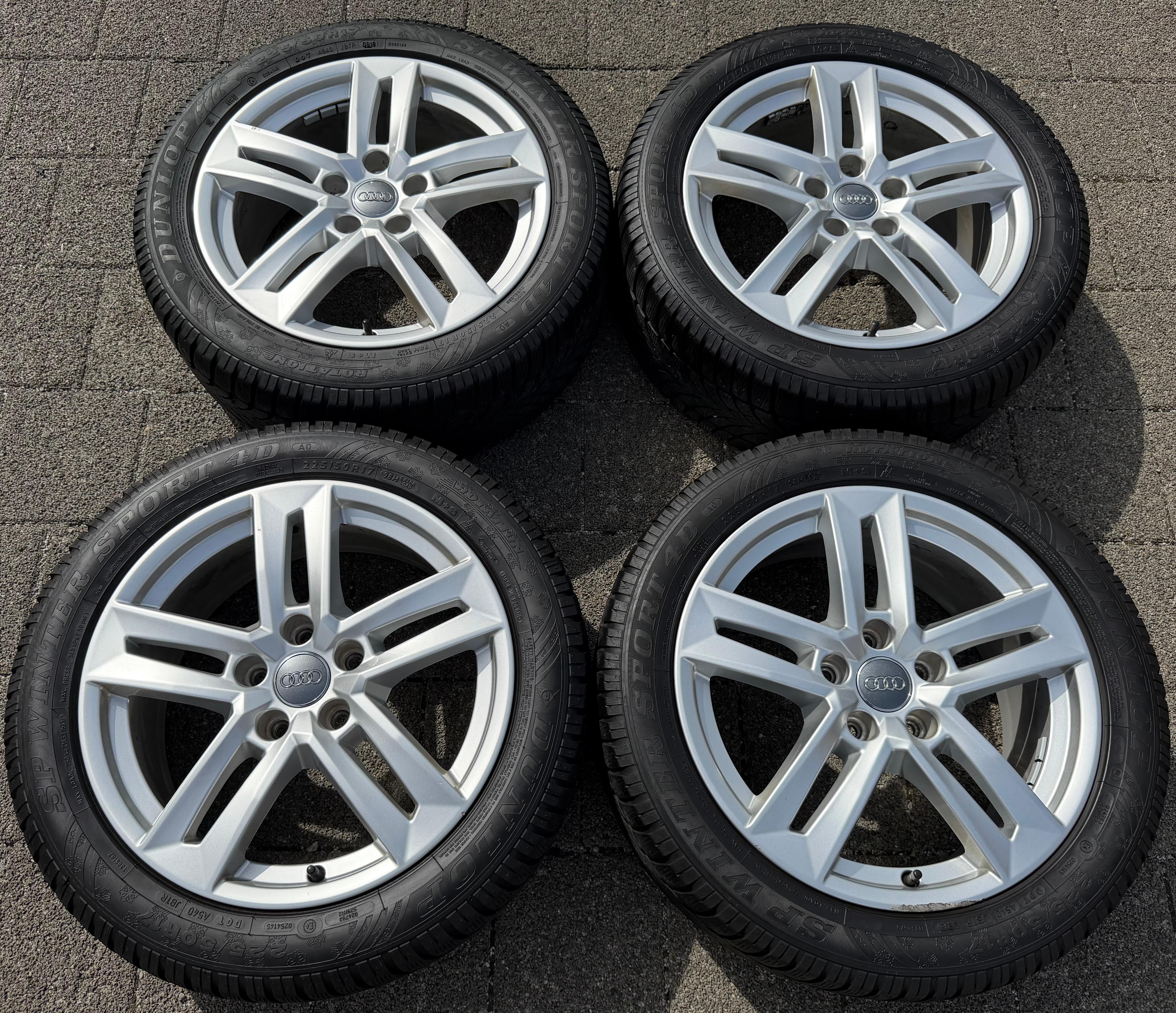 4 Original 17" Alufelgen Audi A4 8W B9 8W0601025P 7x17 ET42 Felgen